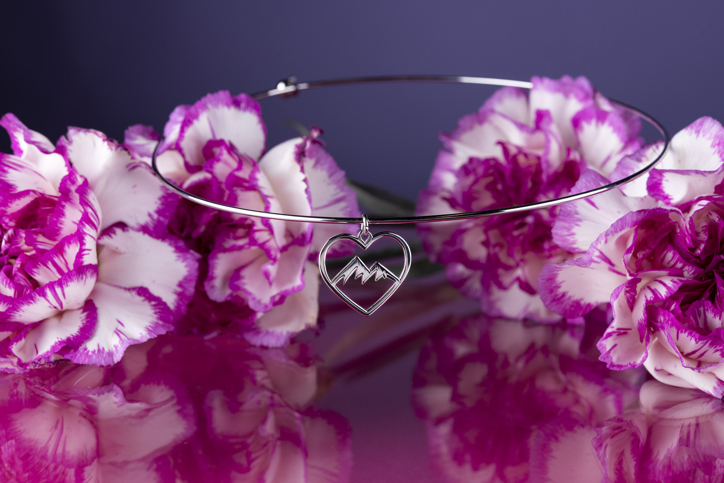 Obručový náhrdelník srdce - hory