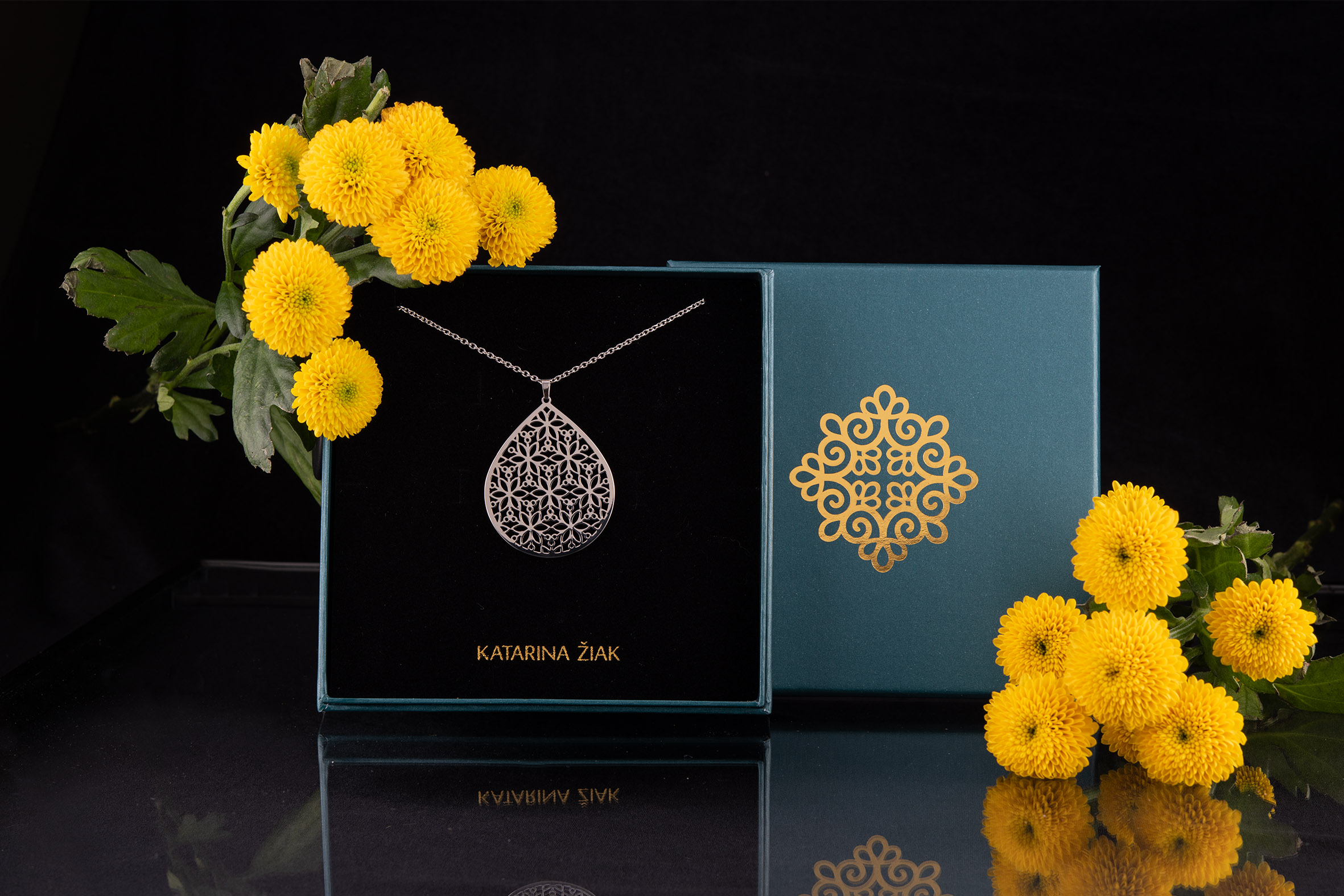 Prívesok Kvet života - slza 2