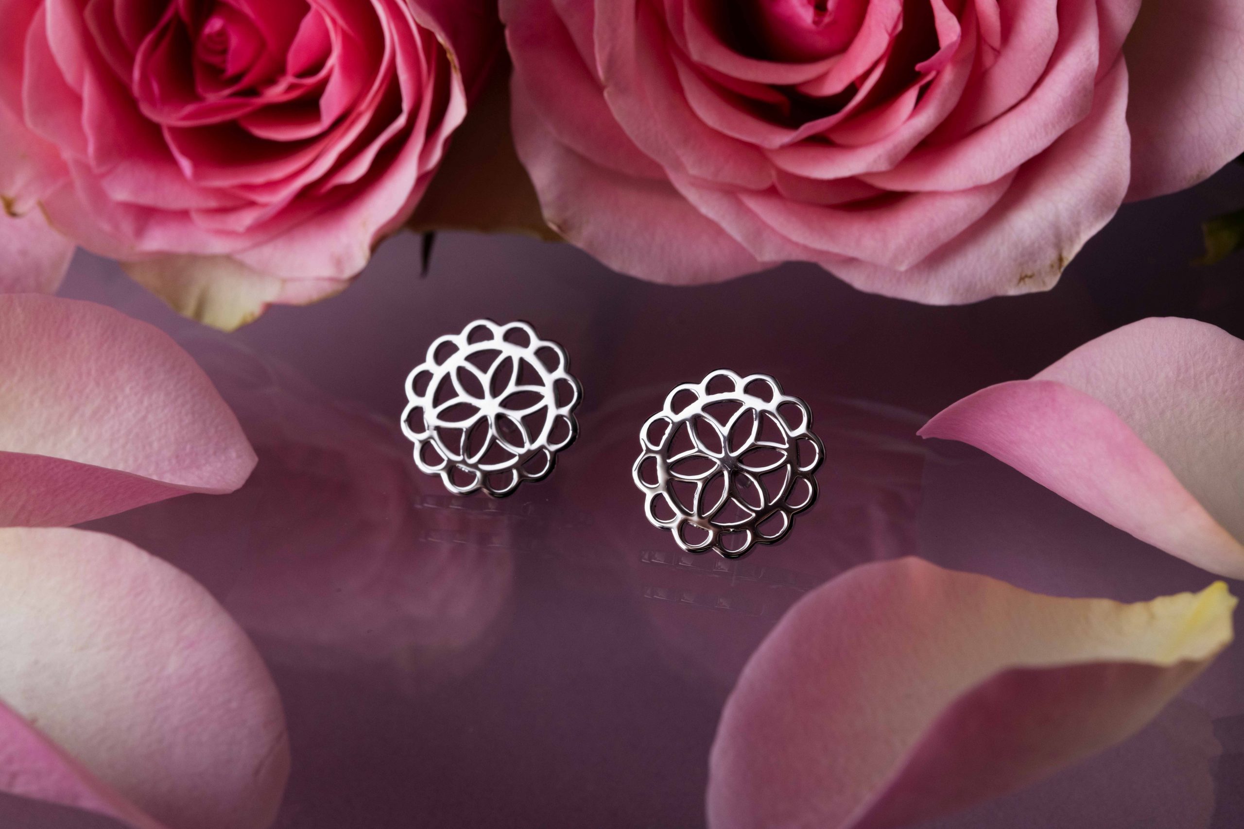 Napichovacie náušnice - čipka ornament 1,5cm