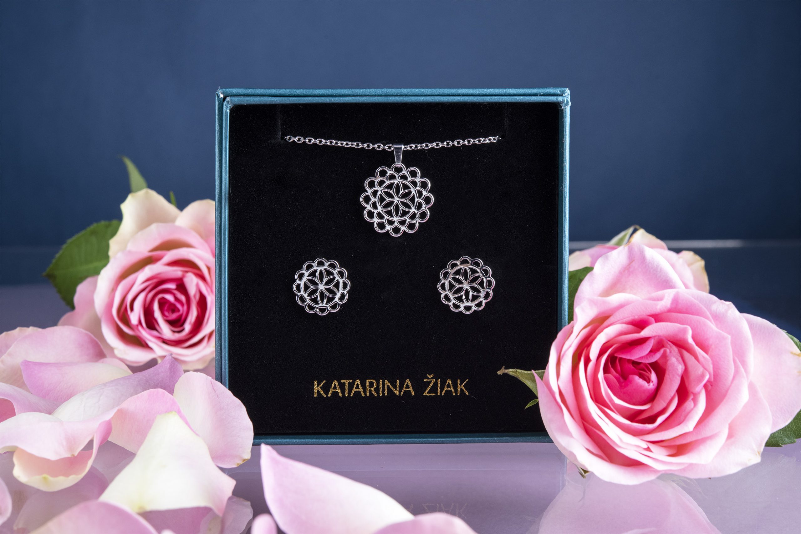 Set napichovacie náušnice 1,5cm + prívesok čipka ornament 2cm