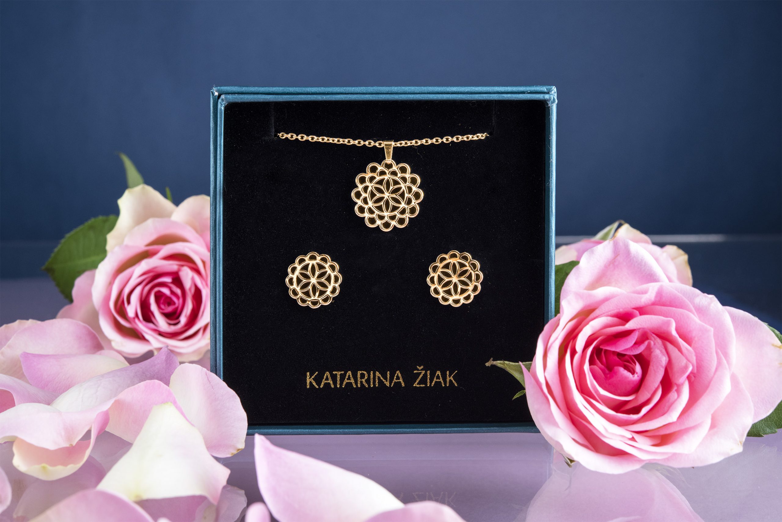 Set napichovacie náušnice 1,5cm + prívesok čipka ornament 2cm