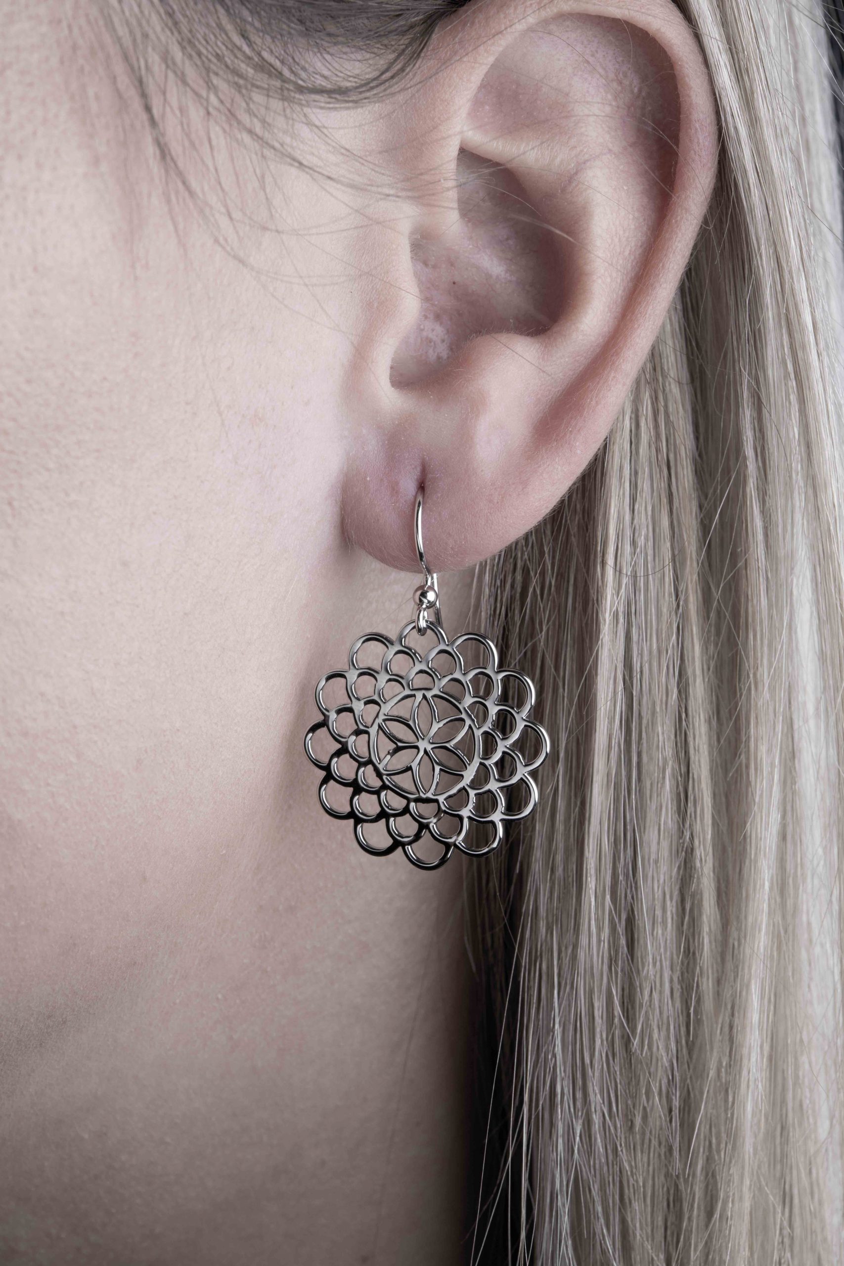 Náušnice čipka ornament 2,5cm+háčik