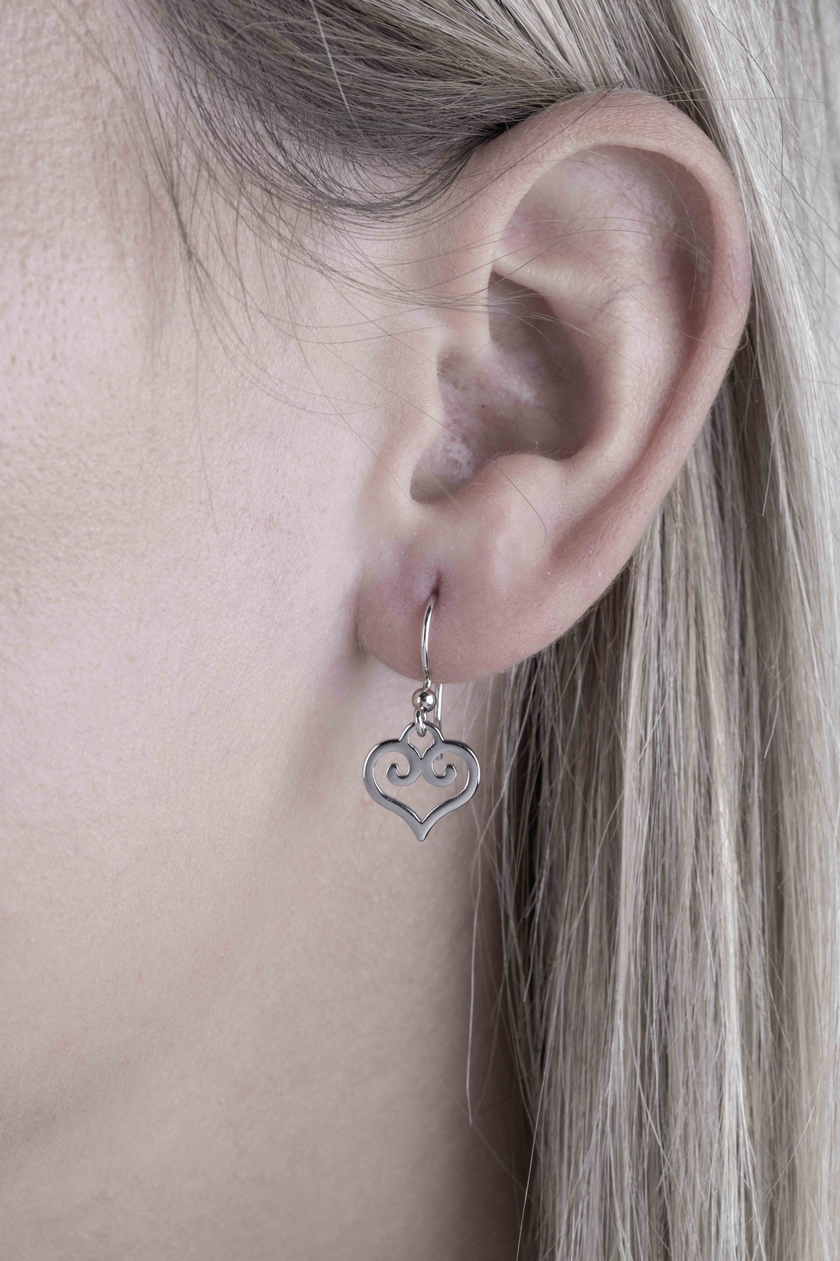 Náušnice čipka srdiečko +háčik