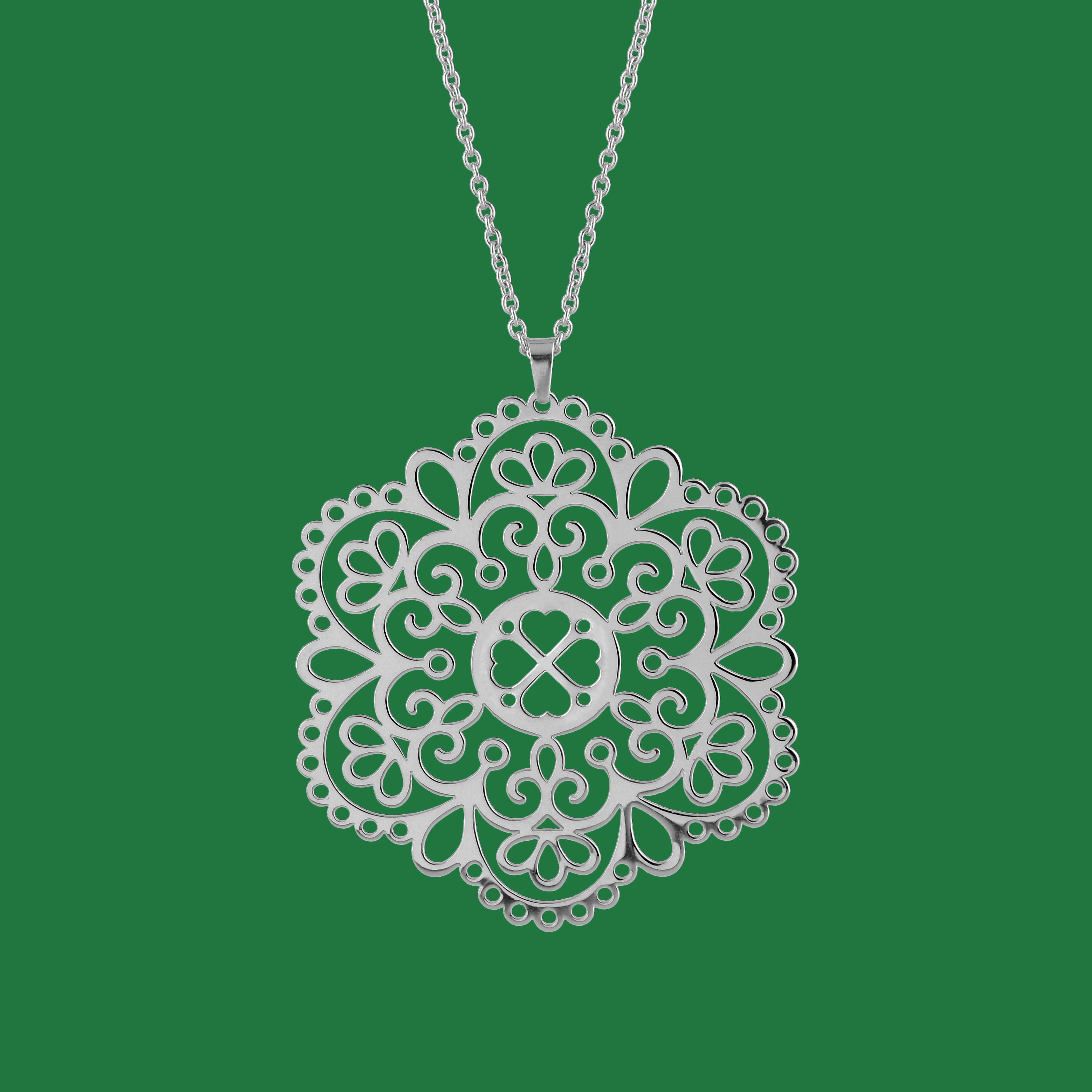 Prívesok čipka 1 - štvorlístok