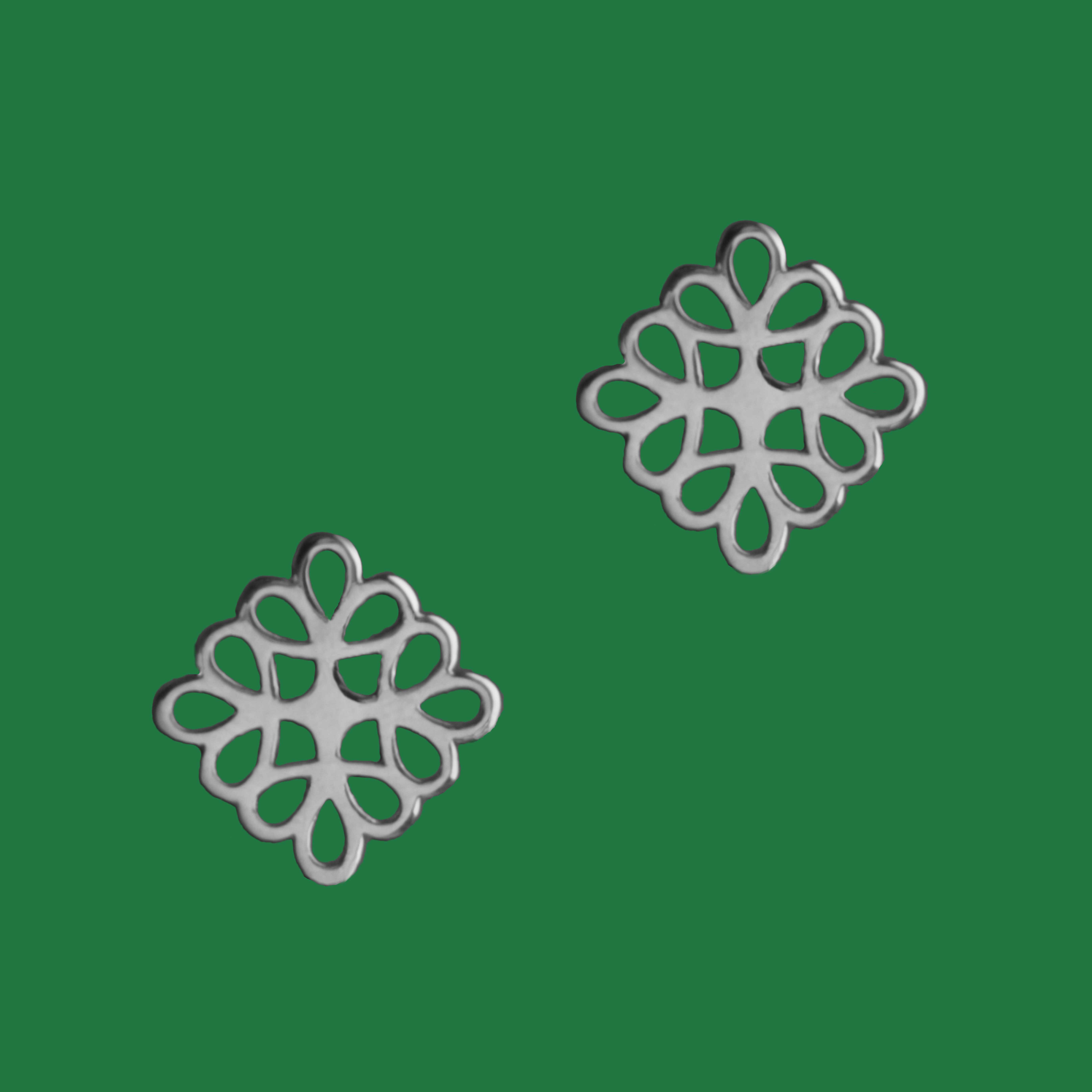 Napichovacie náušnice čipka - ornament 1