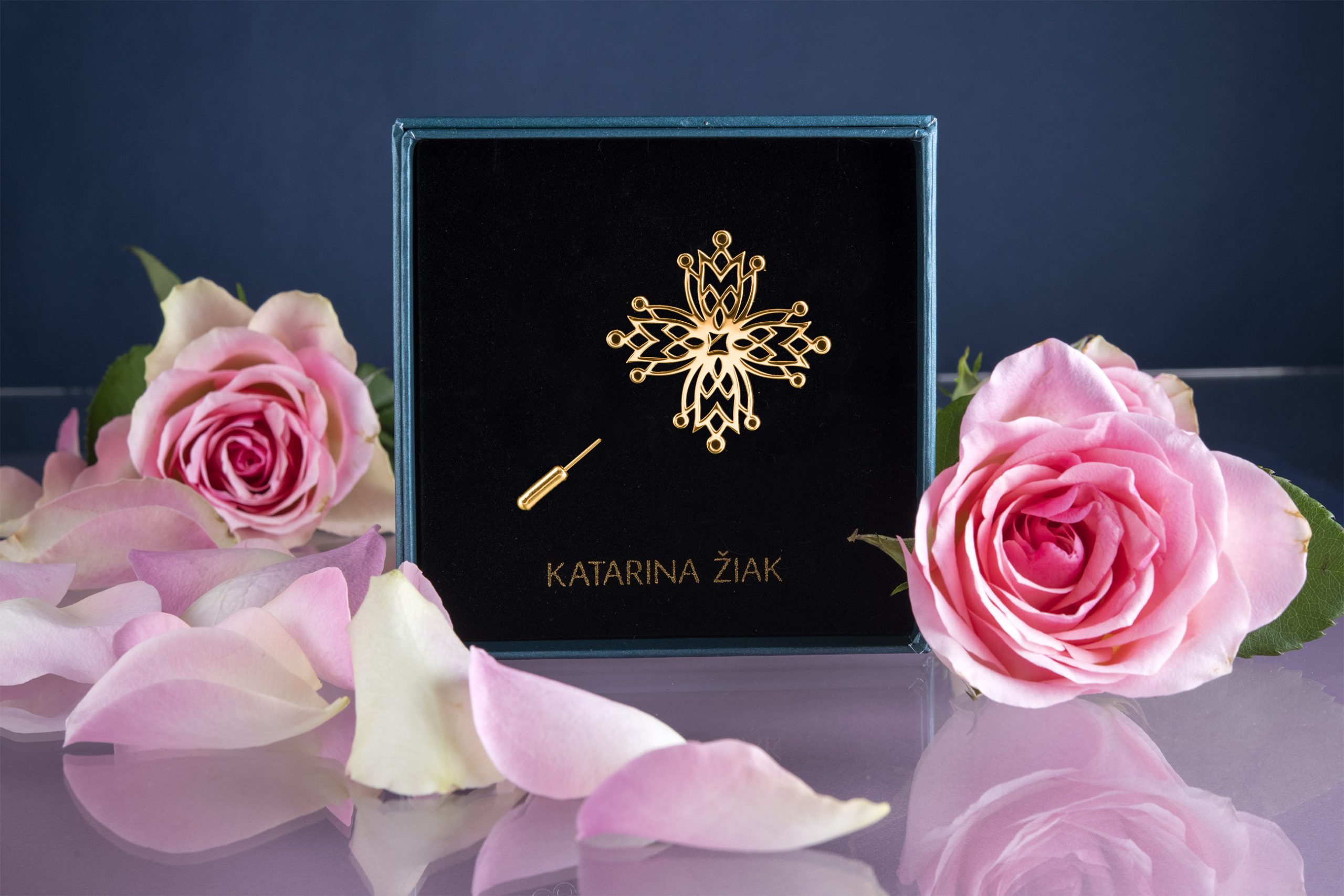 Brošňa modrotlač ornament zvončeky