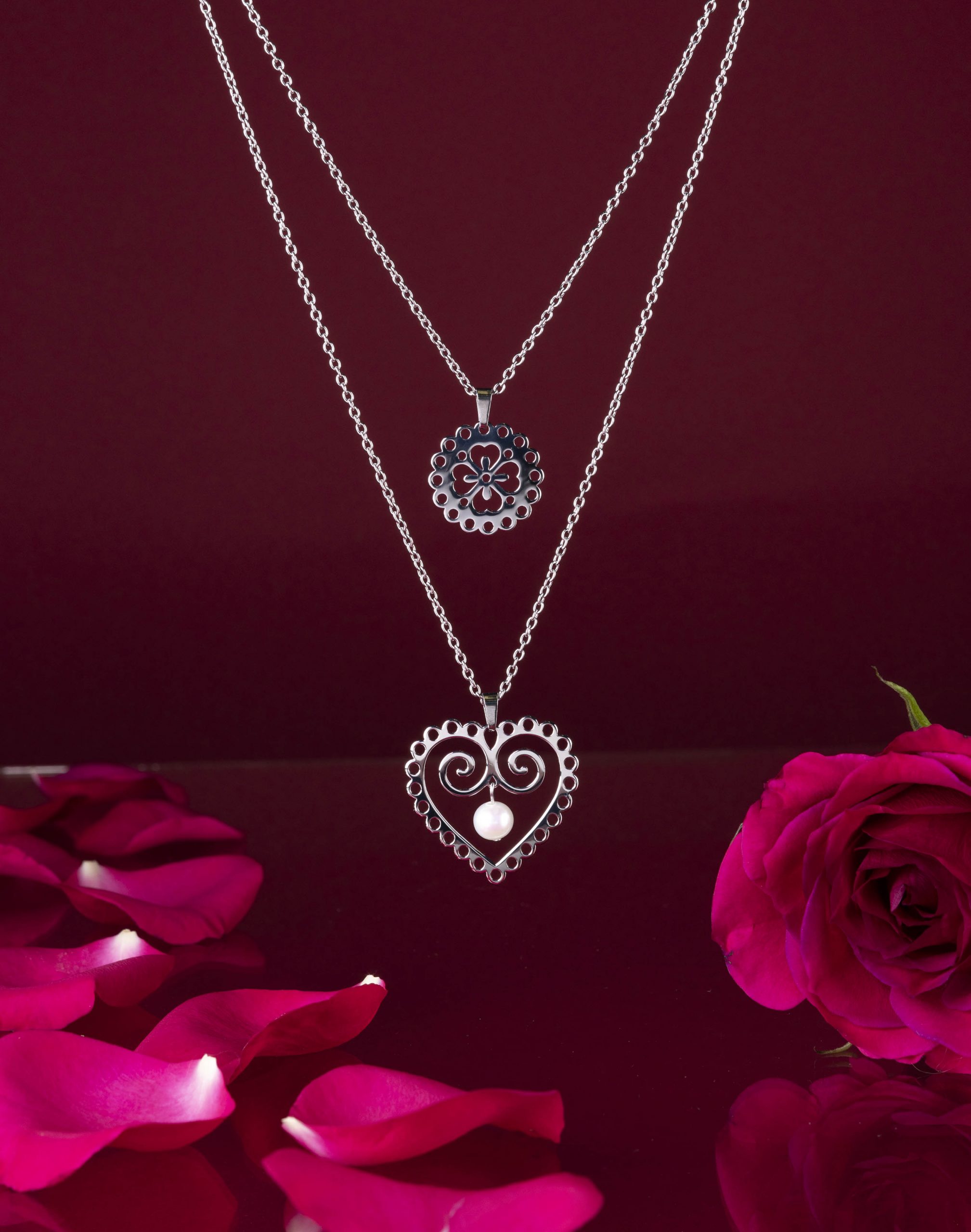 Dvojradový náhrdelník srdce s perlou