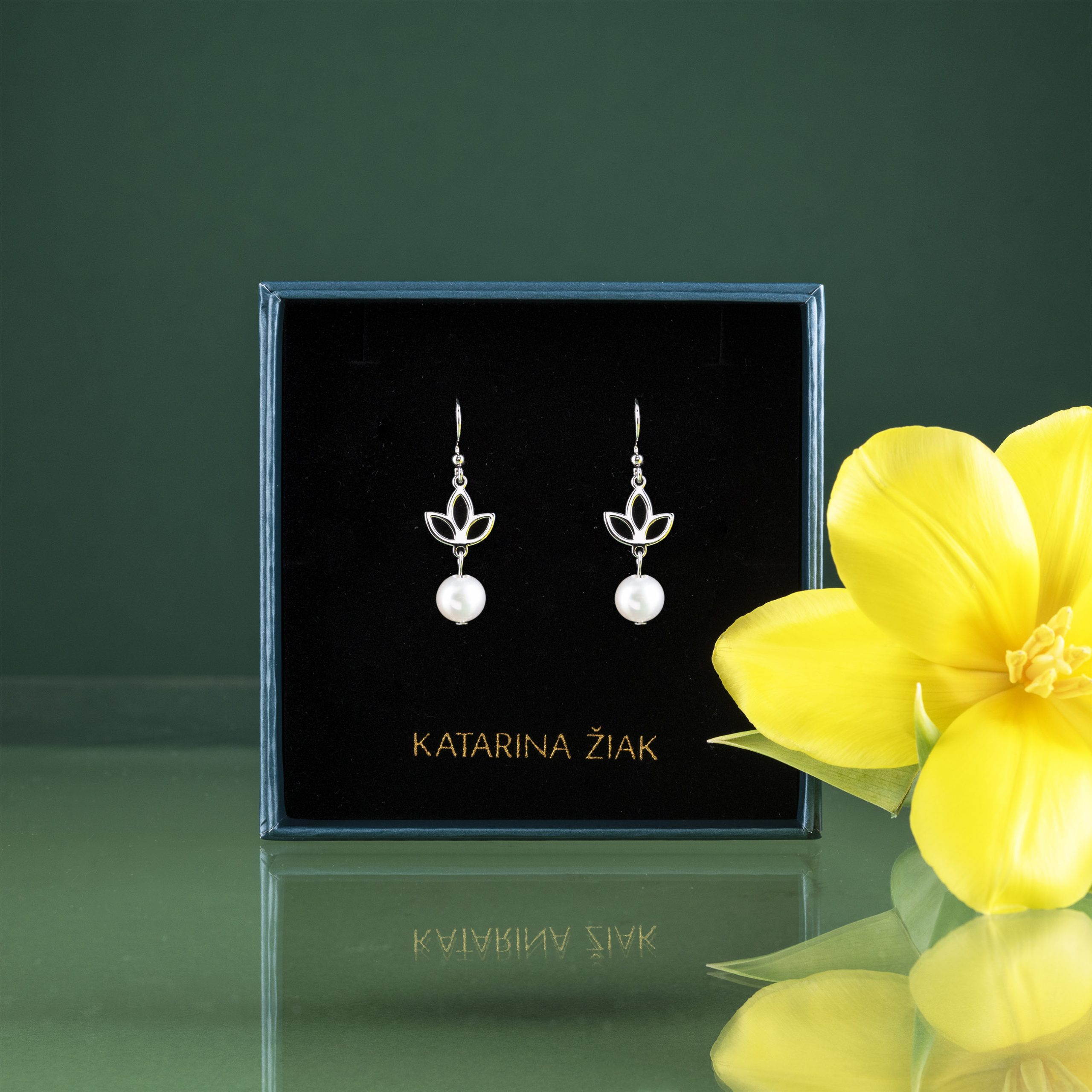 Náušnice trojlístok + perla