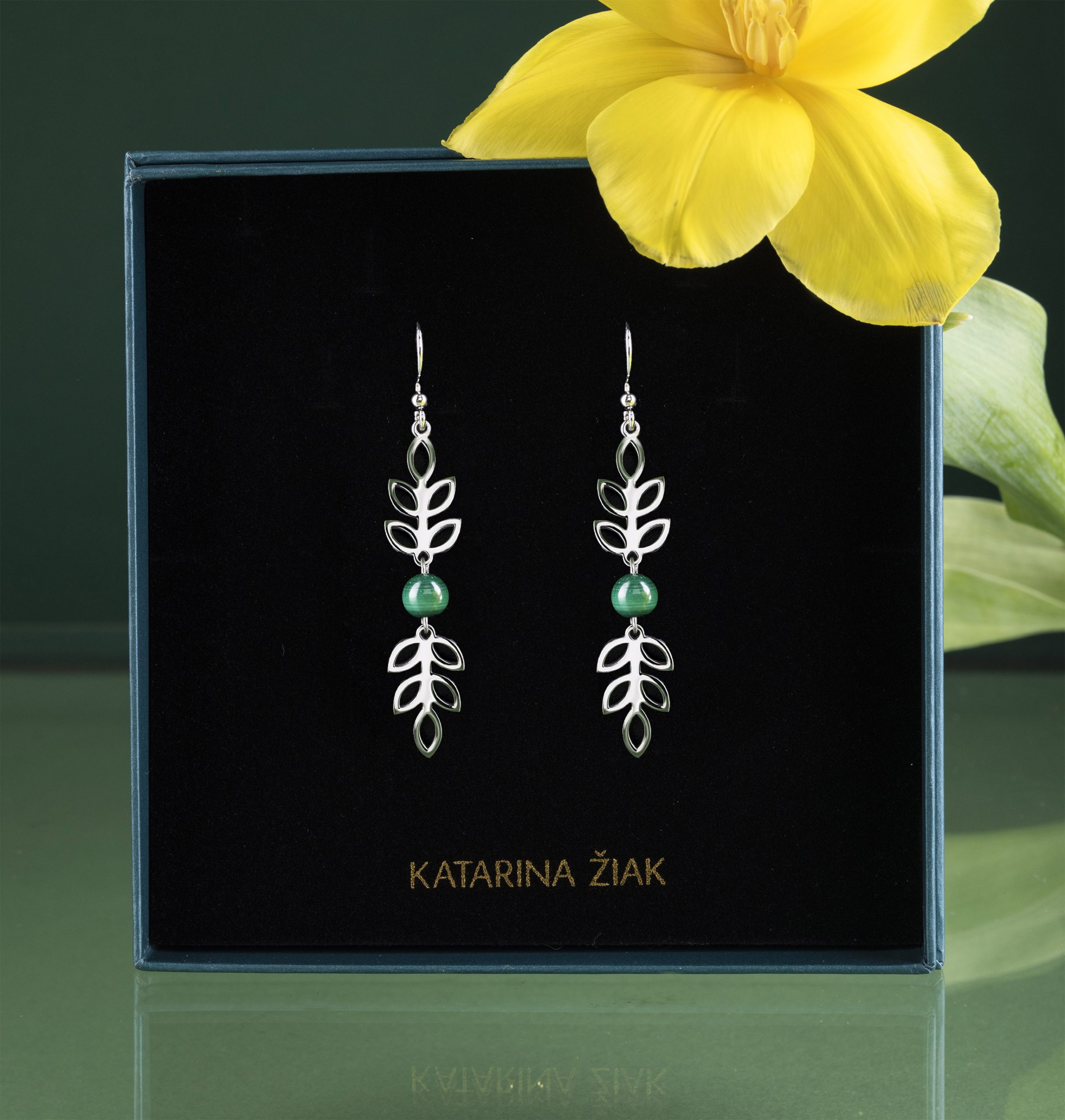 Náušnice trojlístok + malachit dlhé 2