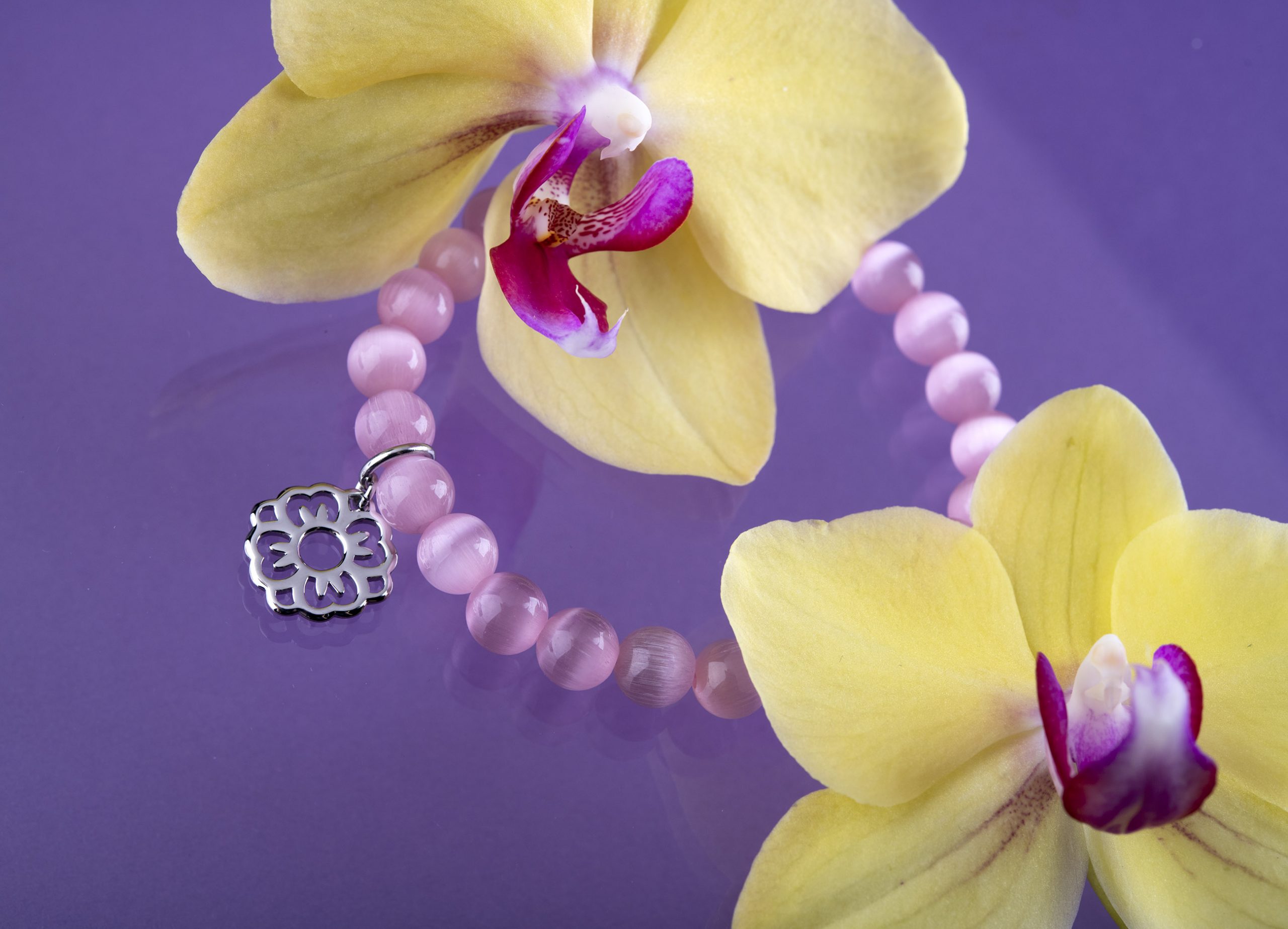 Náhrdelník čipka ornamenty kruhy + perly