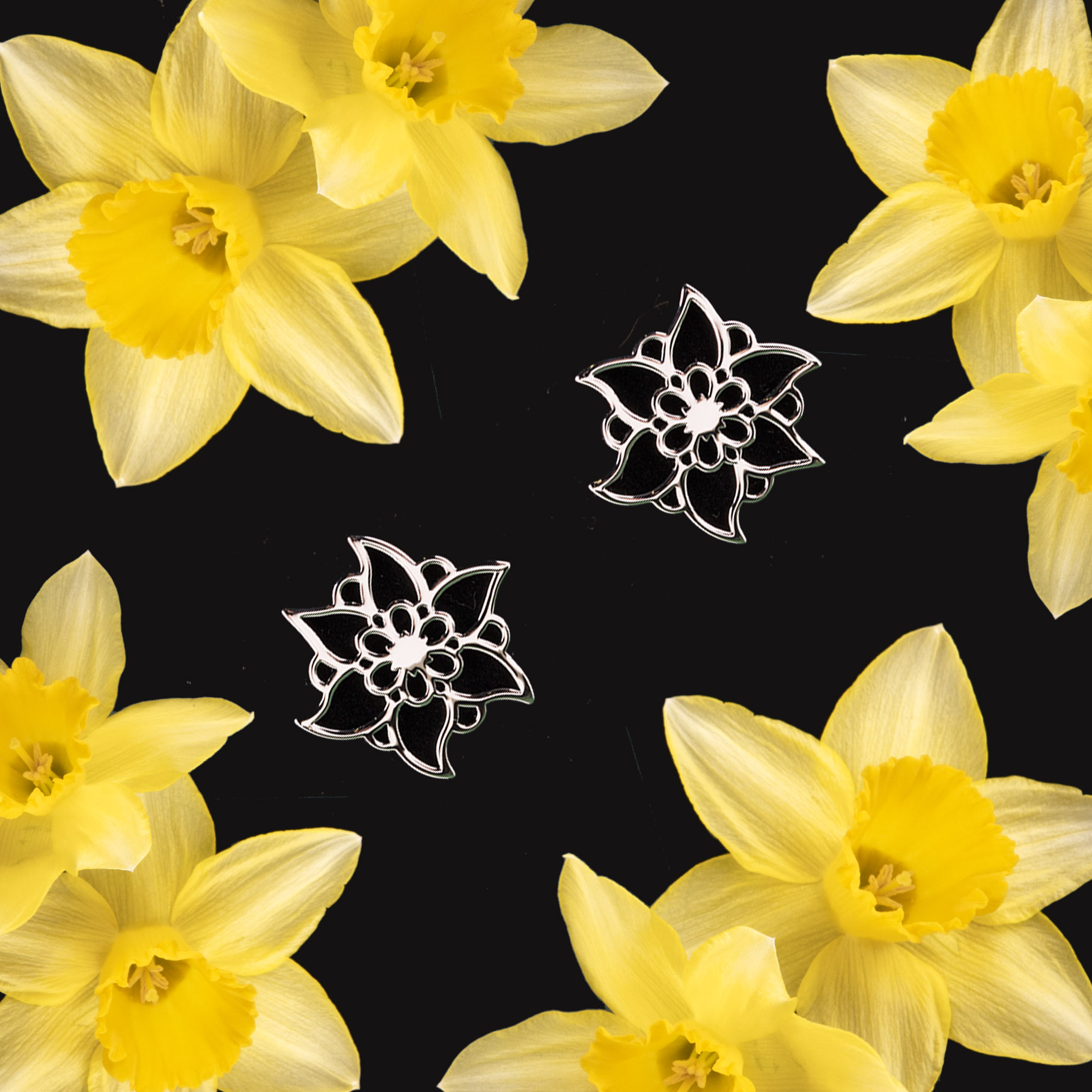 Napichovacie náušnice narcis kvet 1 - 2,5cm