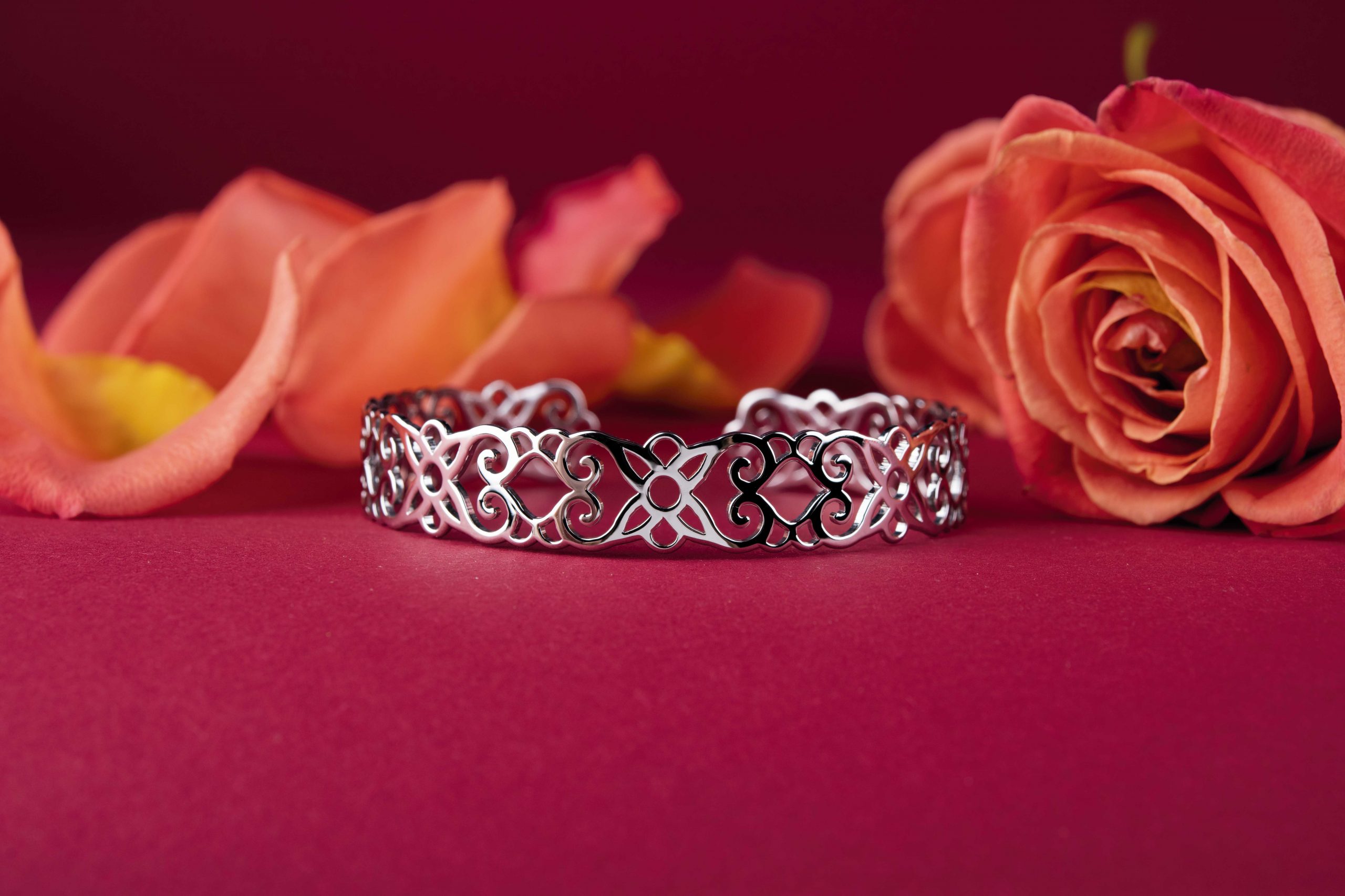 Náramok čipka ornament 4- pás