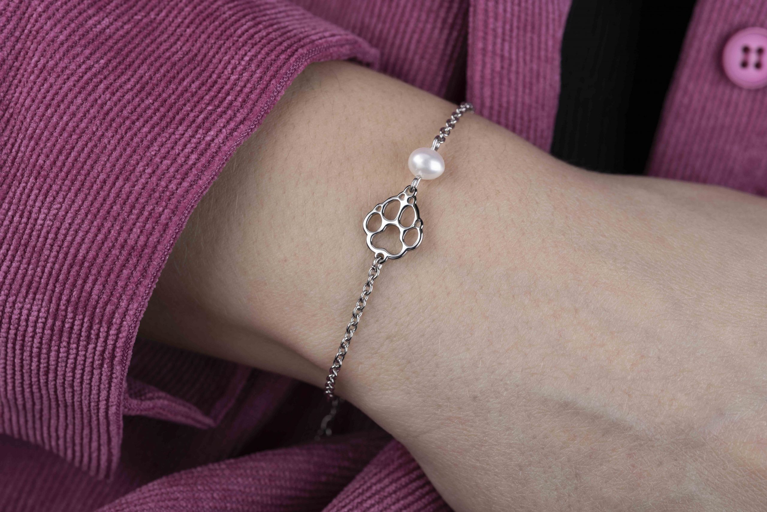 Náramok Labka pes Cami – retiazka + perla