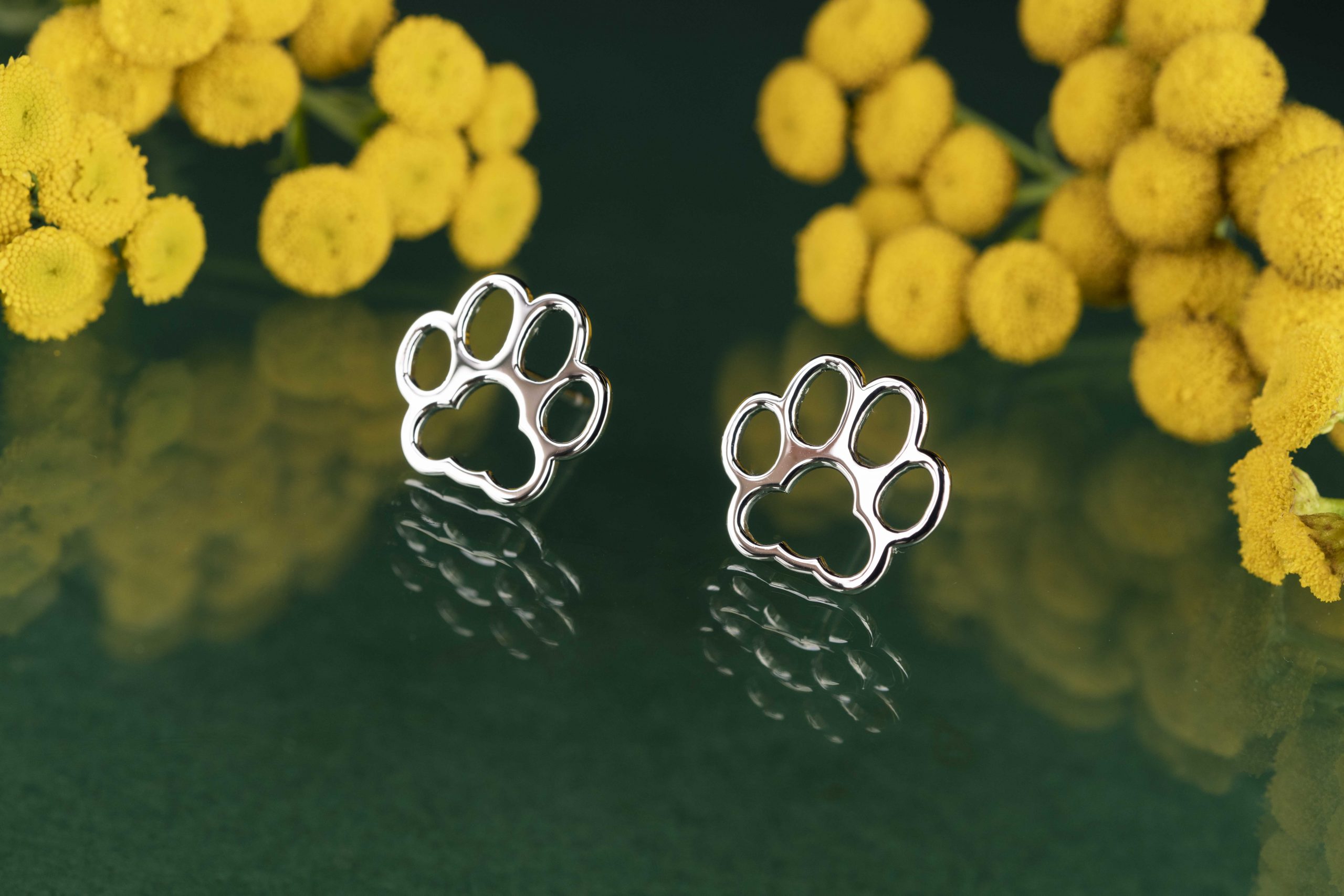 Napichovacie náušnice Labka mačka Izabela 2