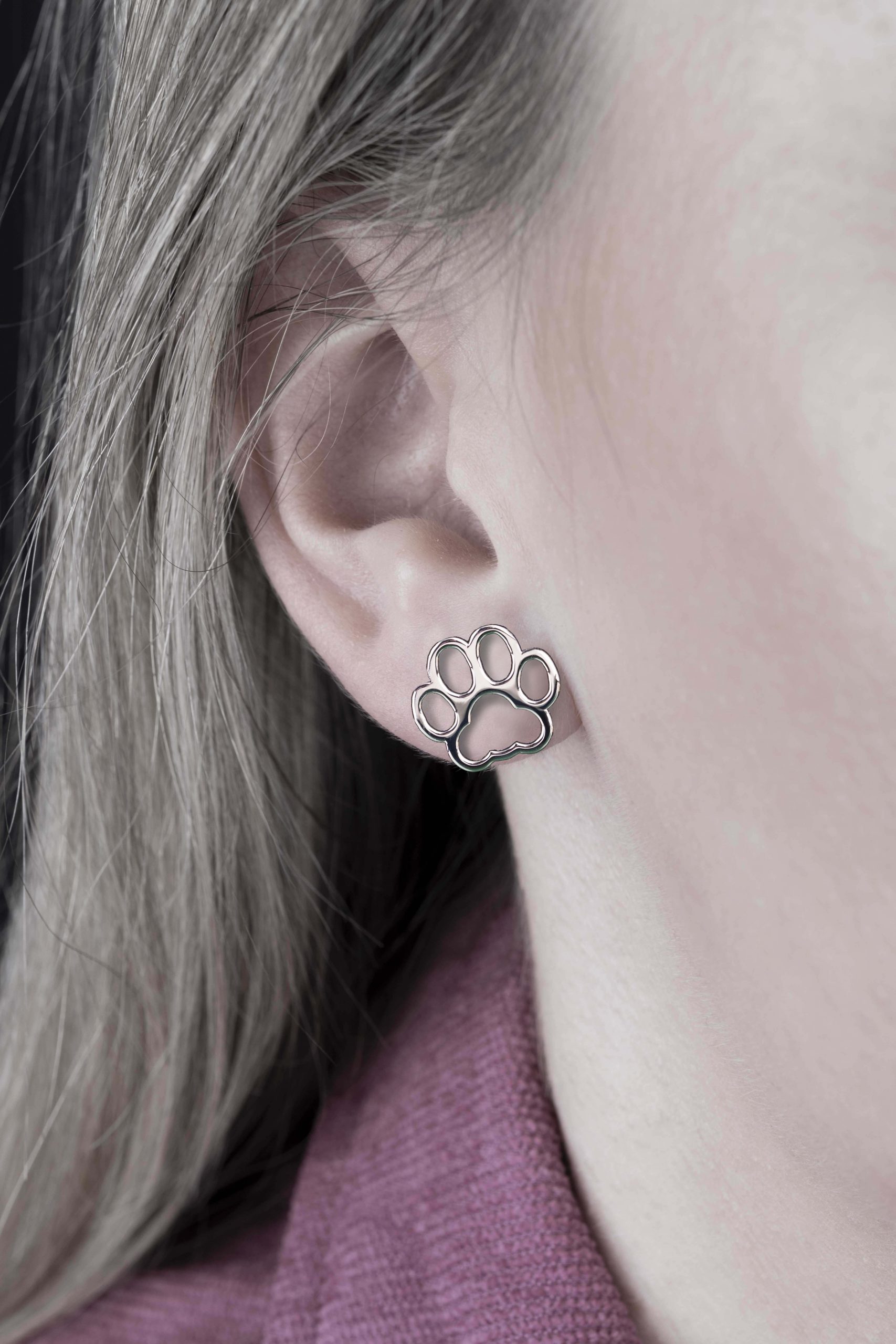 Napichovacie náušnice Labka mačka Izabela 2