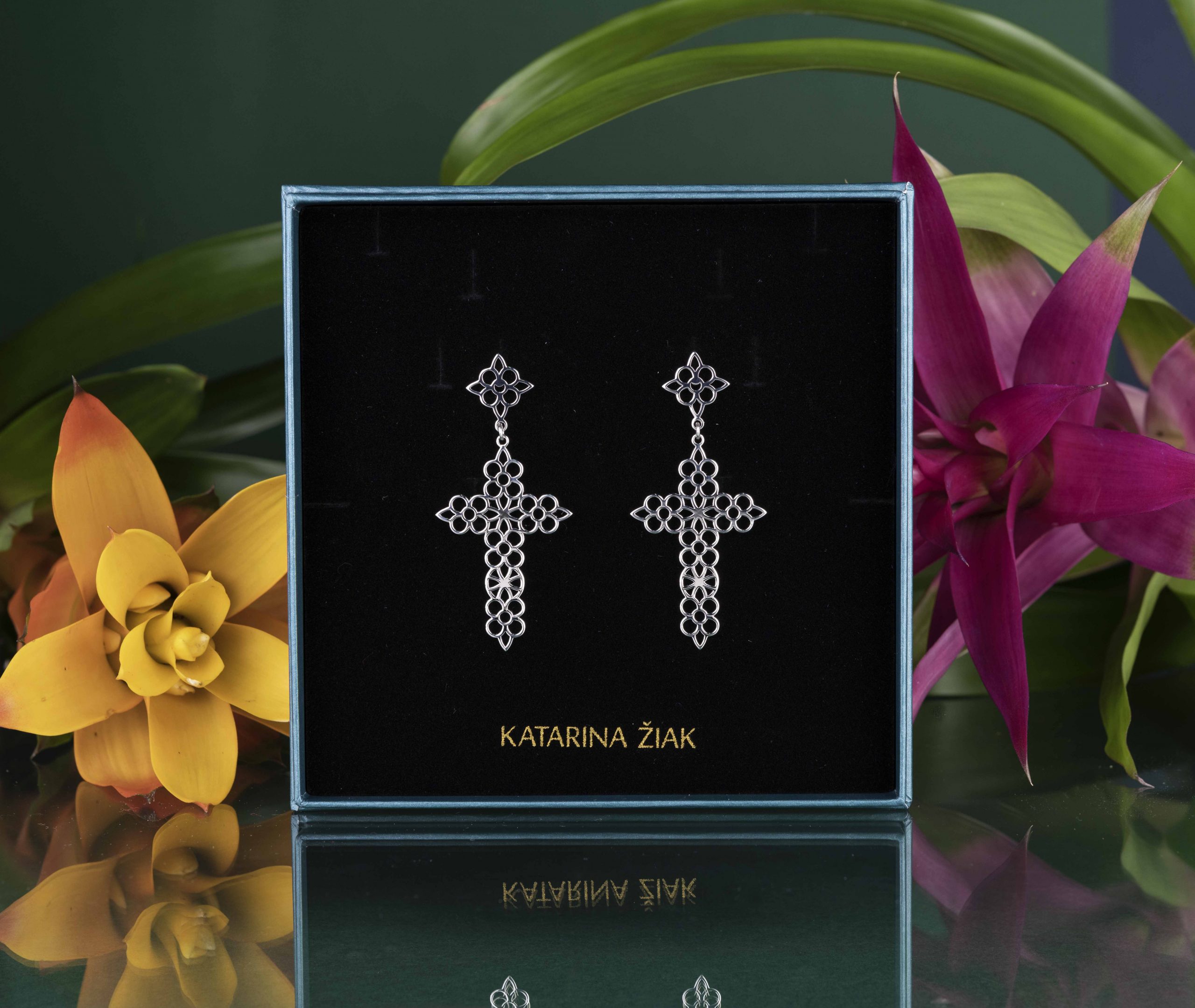 Náušnice modrotlač krížik 2