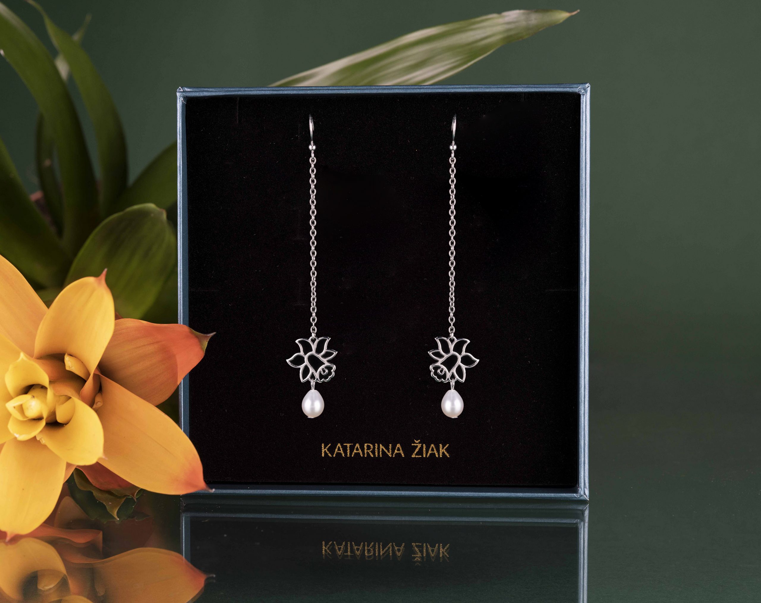 Náušnice narcis 1 +perla slza - dlhé