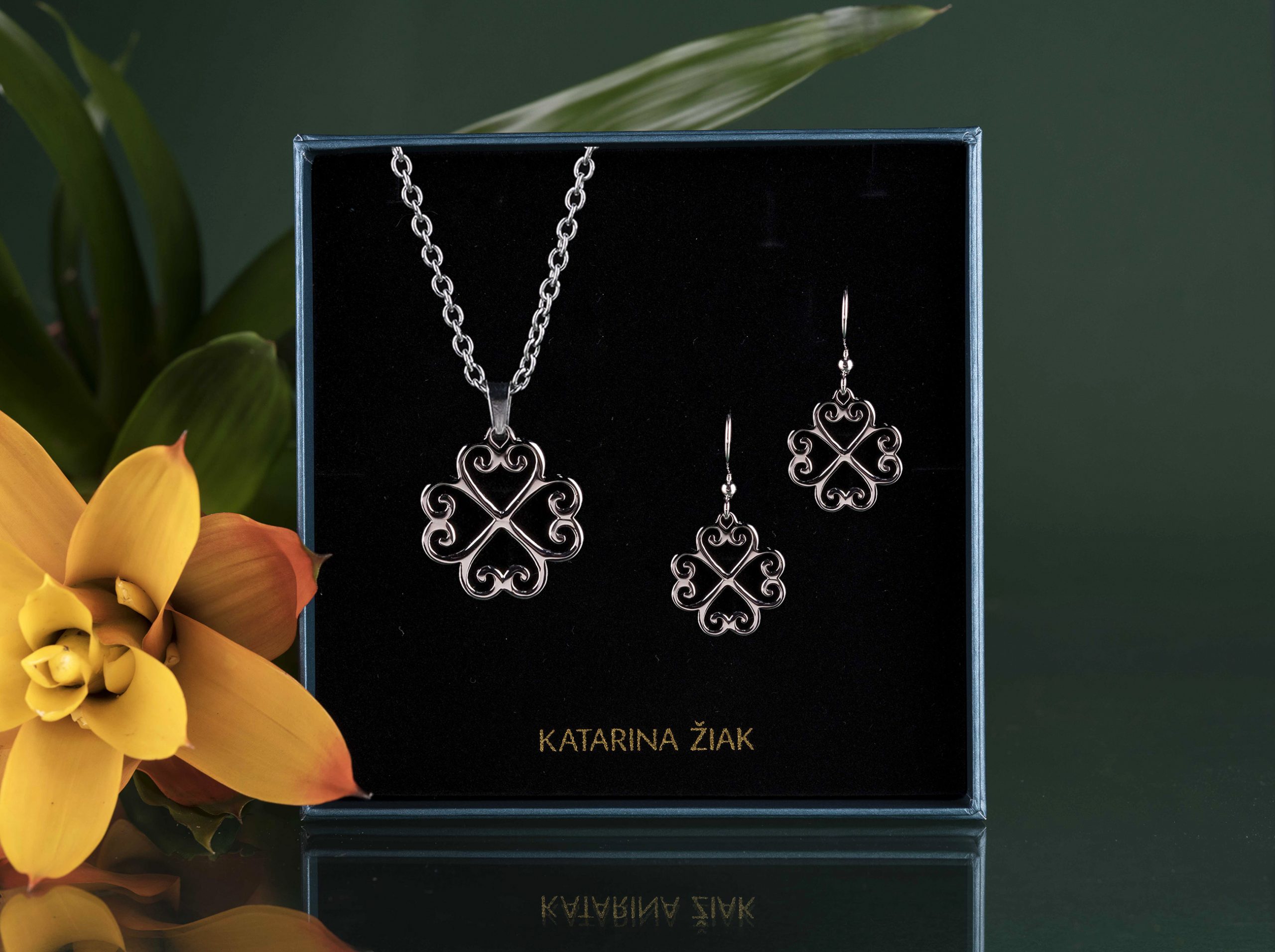 Set - štvorlístky 2 náušnice + prívesok