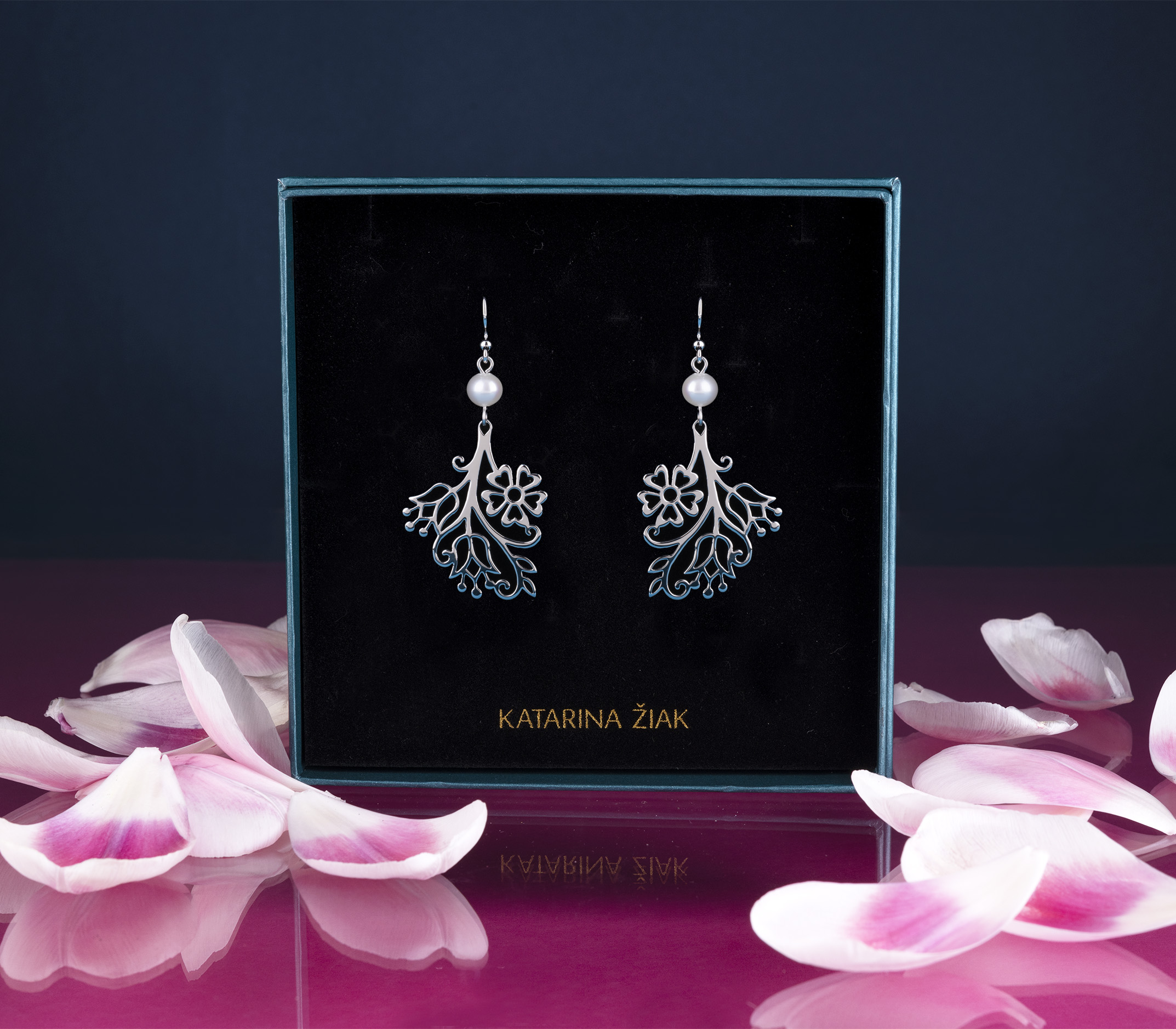 Náušnice vajnorská kytica 2 + perla