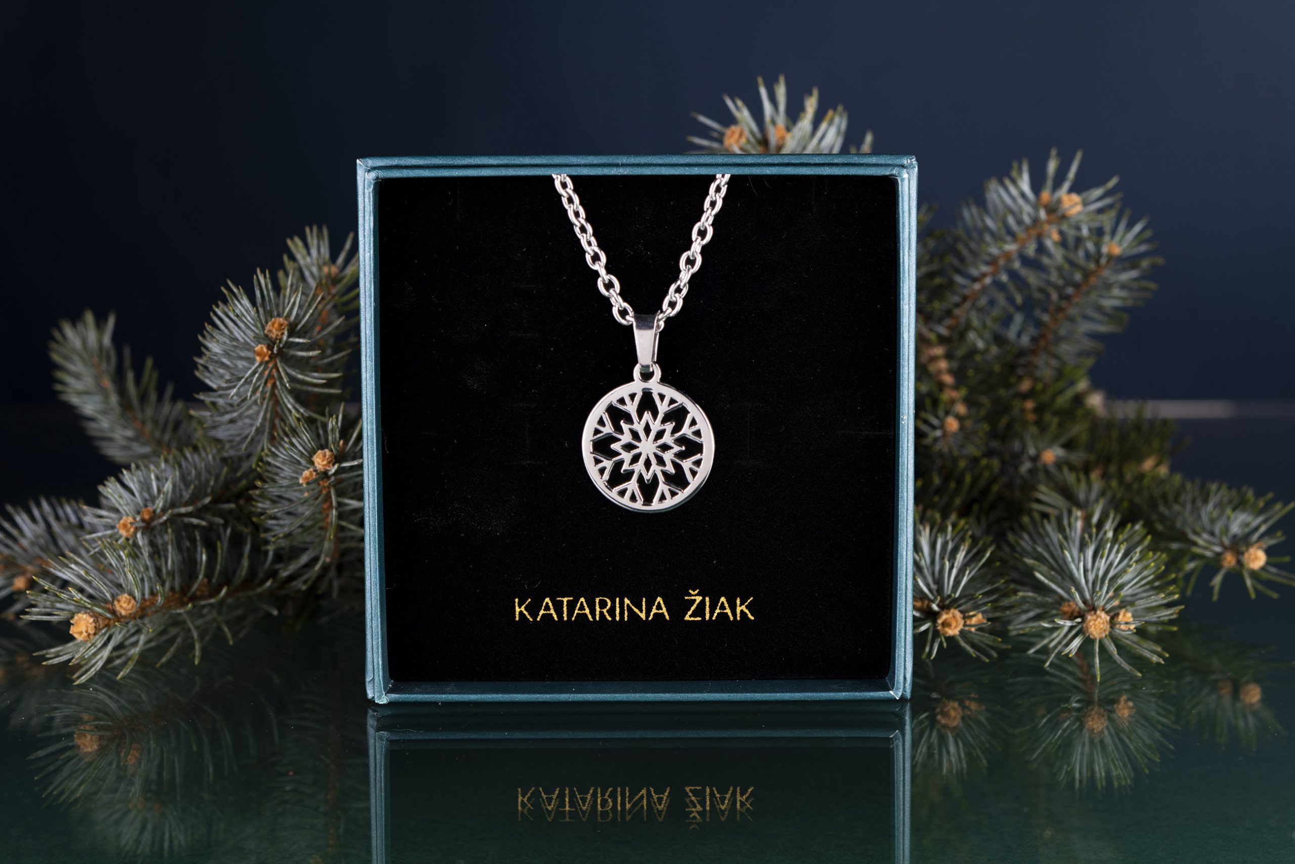 Prívesok snehová vločka kruh mini 1