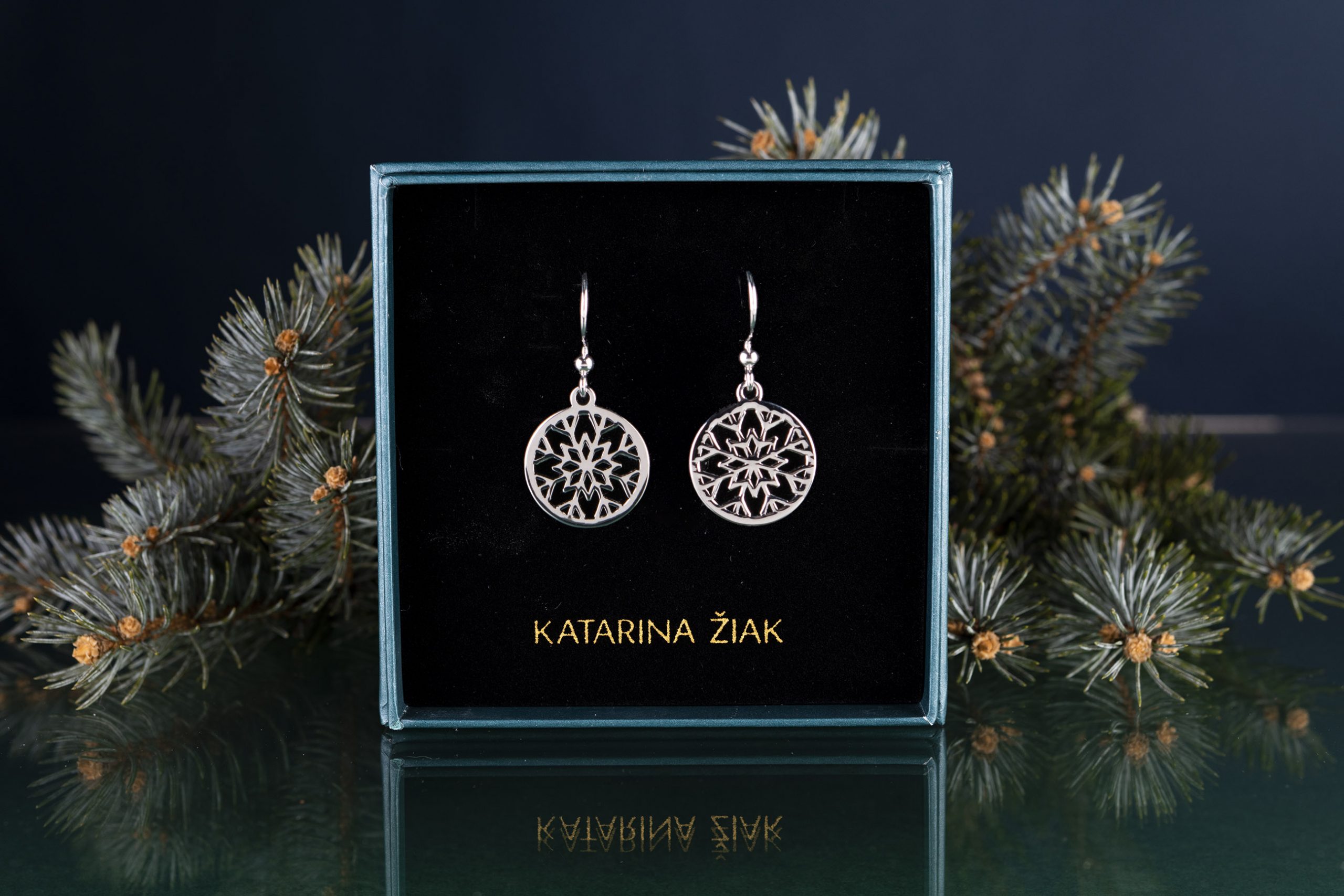 Náušnice snehová vločka kruh mini 1