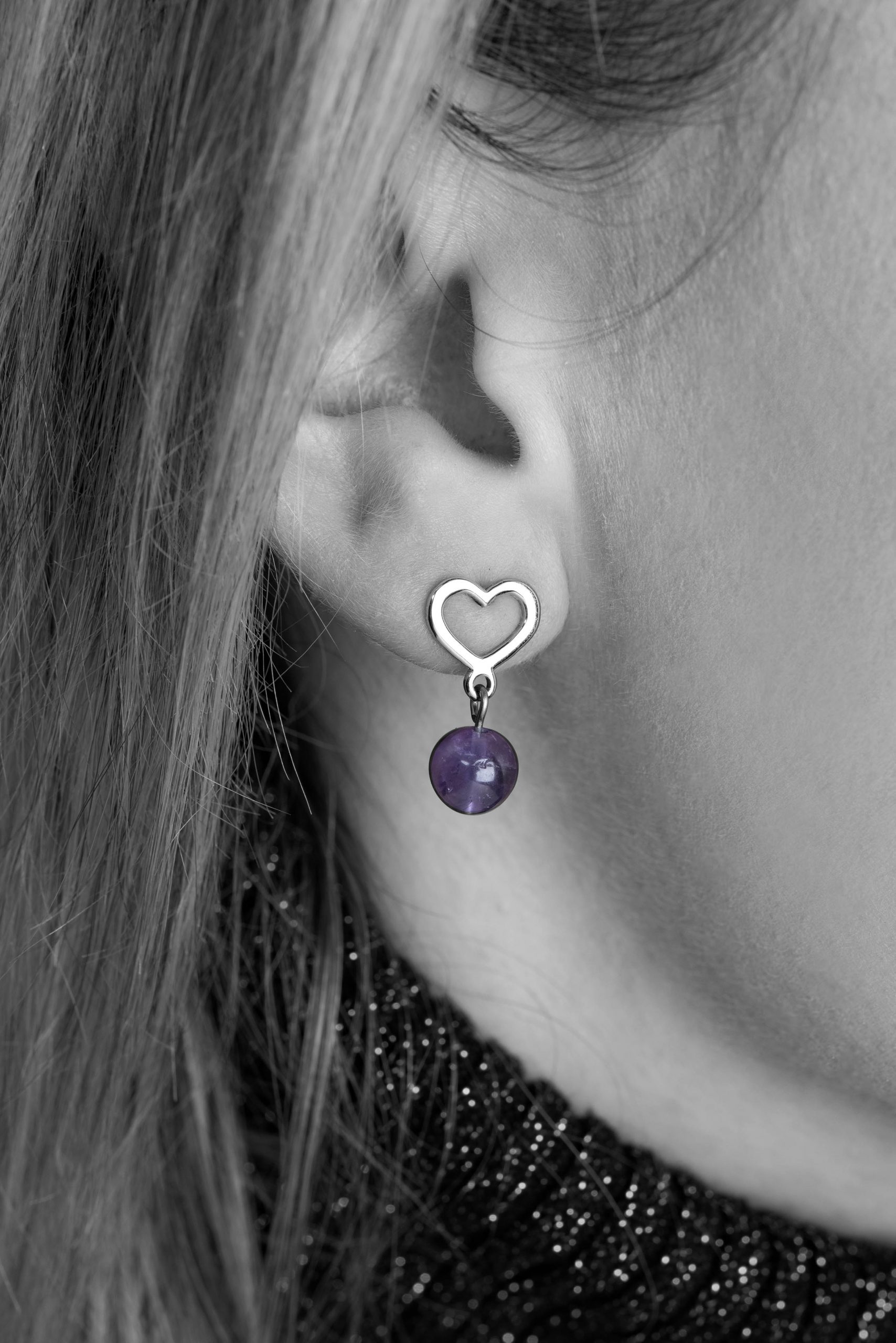 Napichovacie náušnice srdiečko Závadka 1+ ametyst