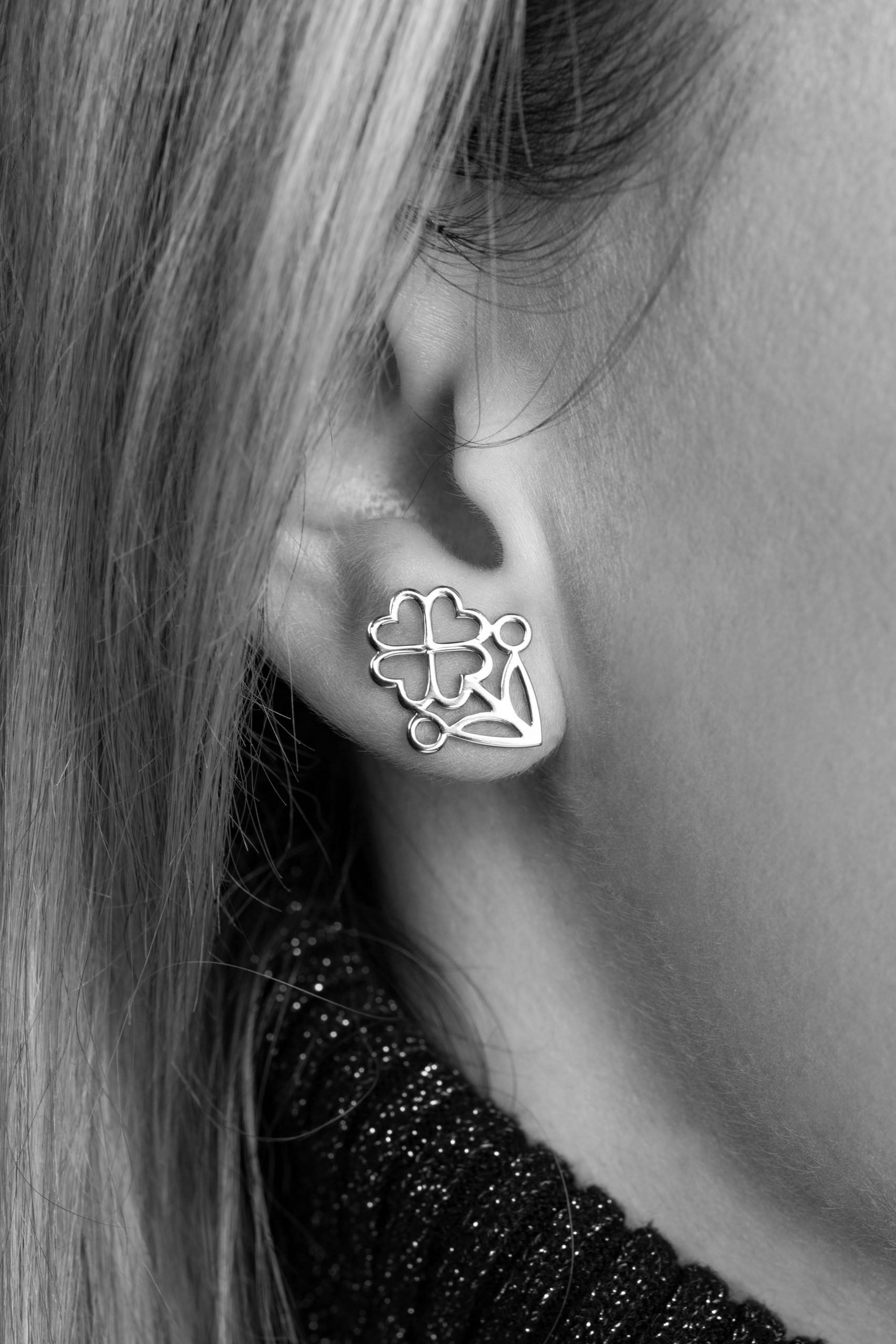 Napichovacie náušnice štvorlístok s lístkom Závadka