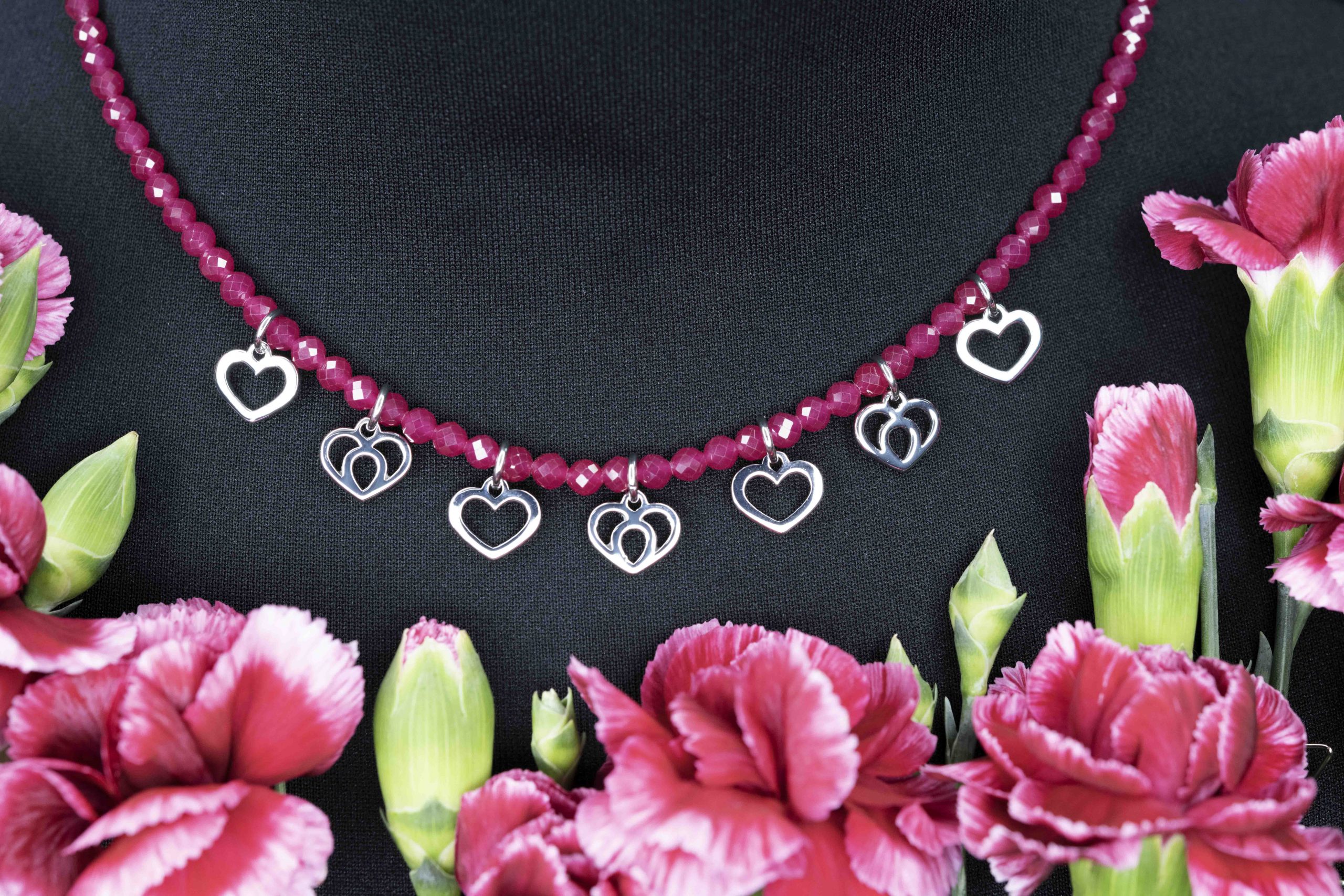 Náhrdelník - srdiečka Polomka 1  + rubínový korund 2