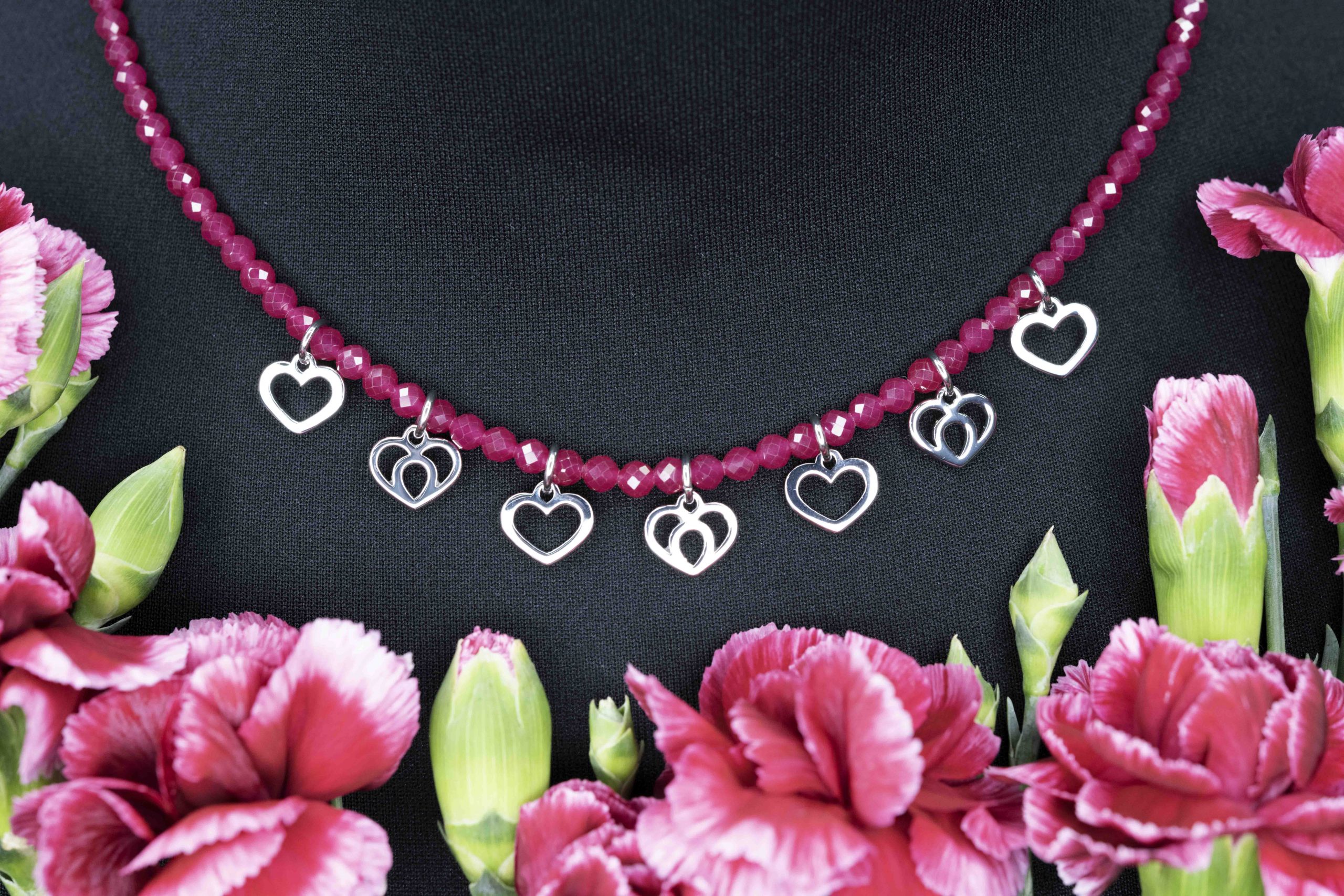 Náhrdelník - srdiečka Polomka 1  + rubínový korund 2