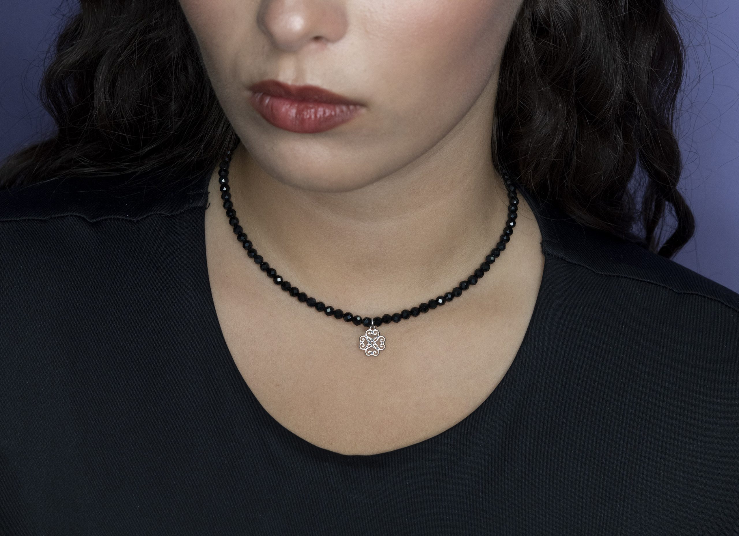 Náhrdelník - SymBBolika štvorlístok mini + onyx