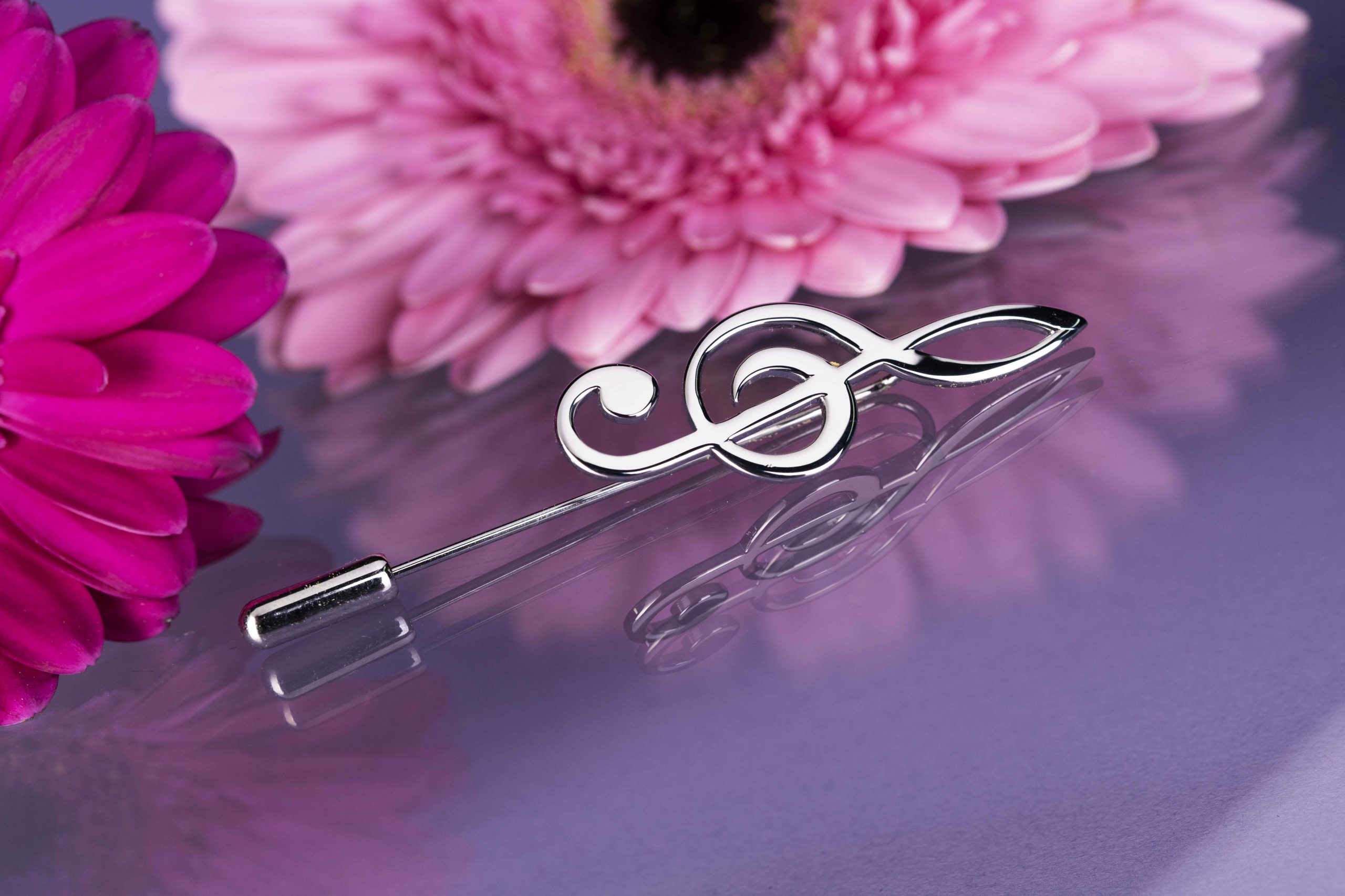 Brošňa husľový kľúč