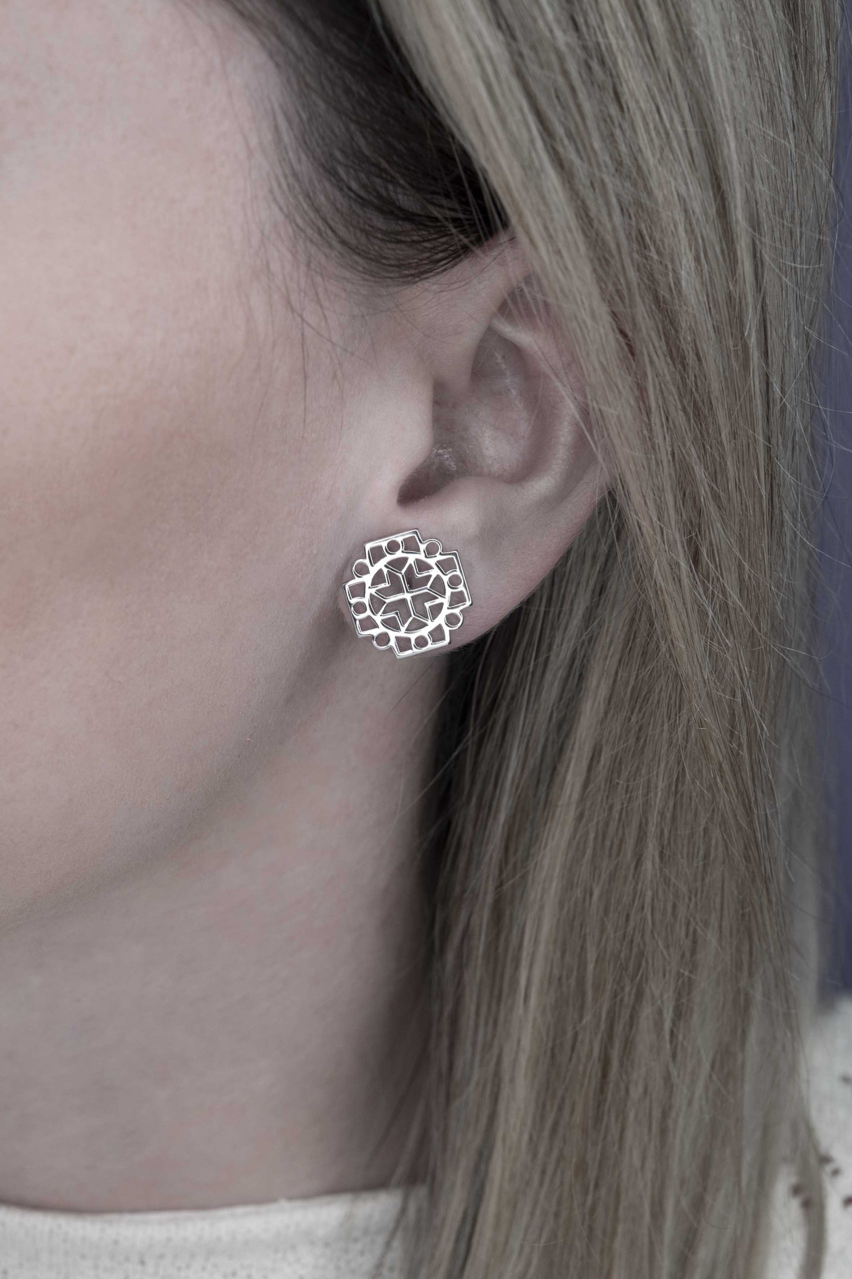 Napichovacie náušnice Pohorelá štvorec hviezda