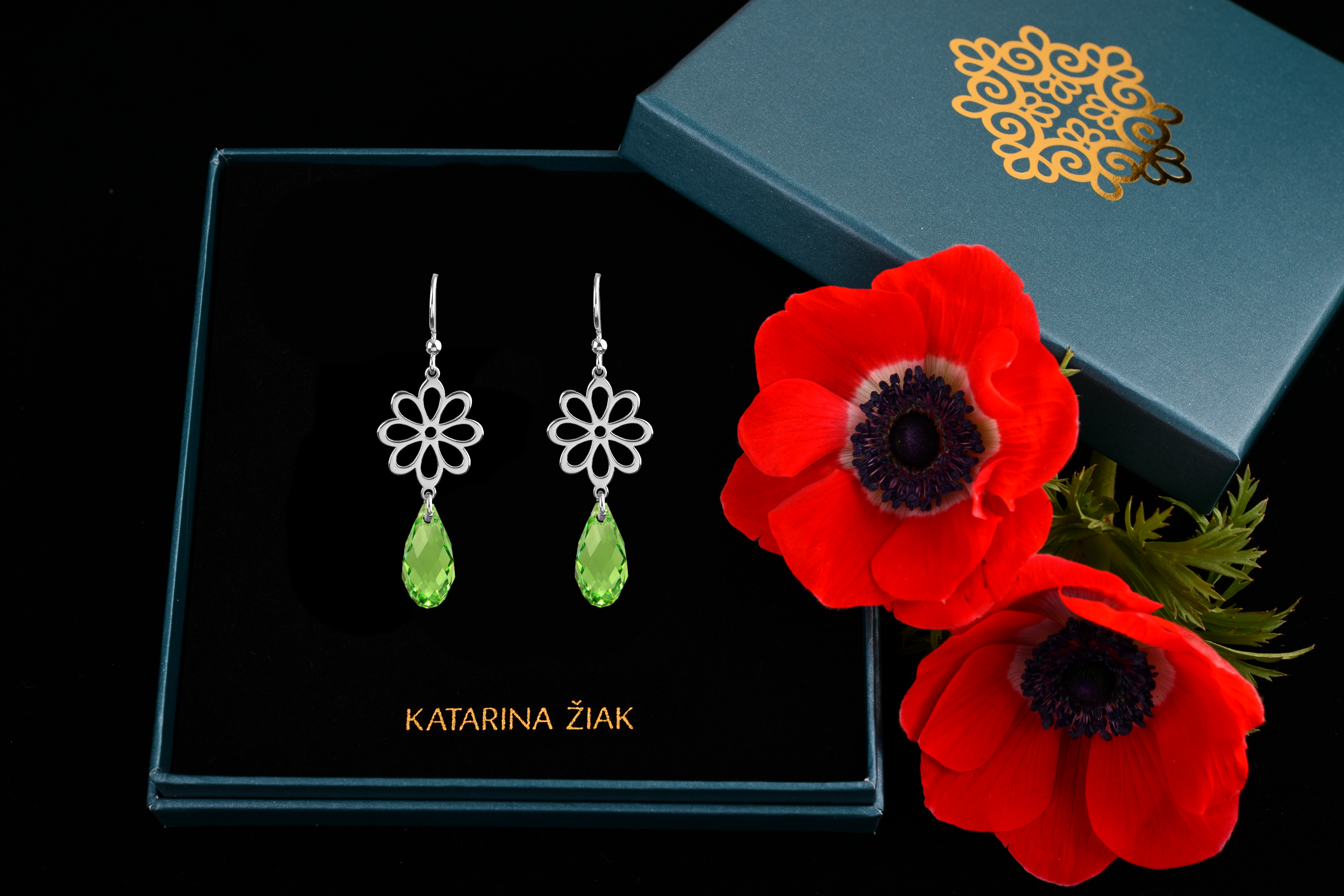 Náušnice folk kvietok - margarétka - Swarovski