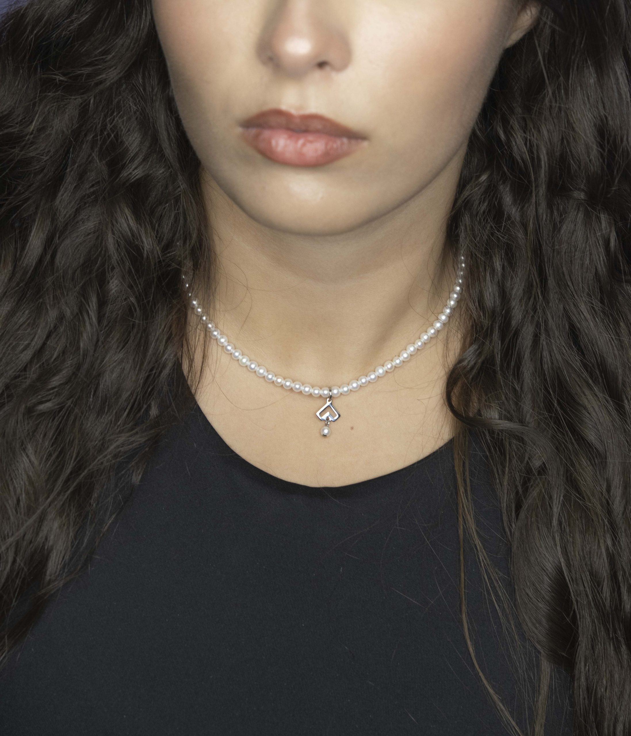 Náhrdelník - srdiečko  Novohrad +biele sladkovodné perly