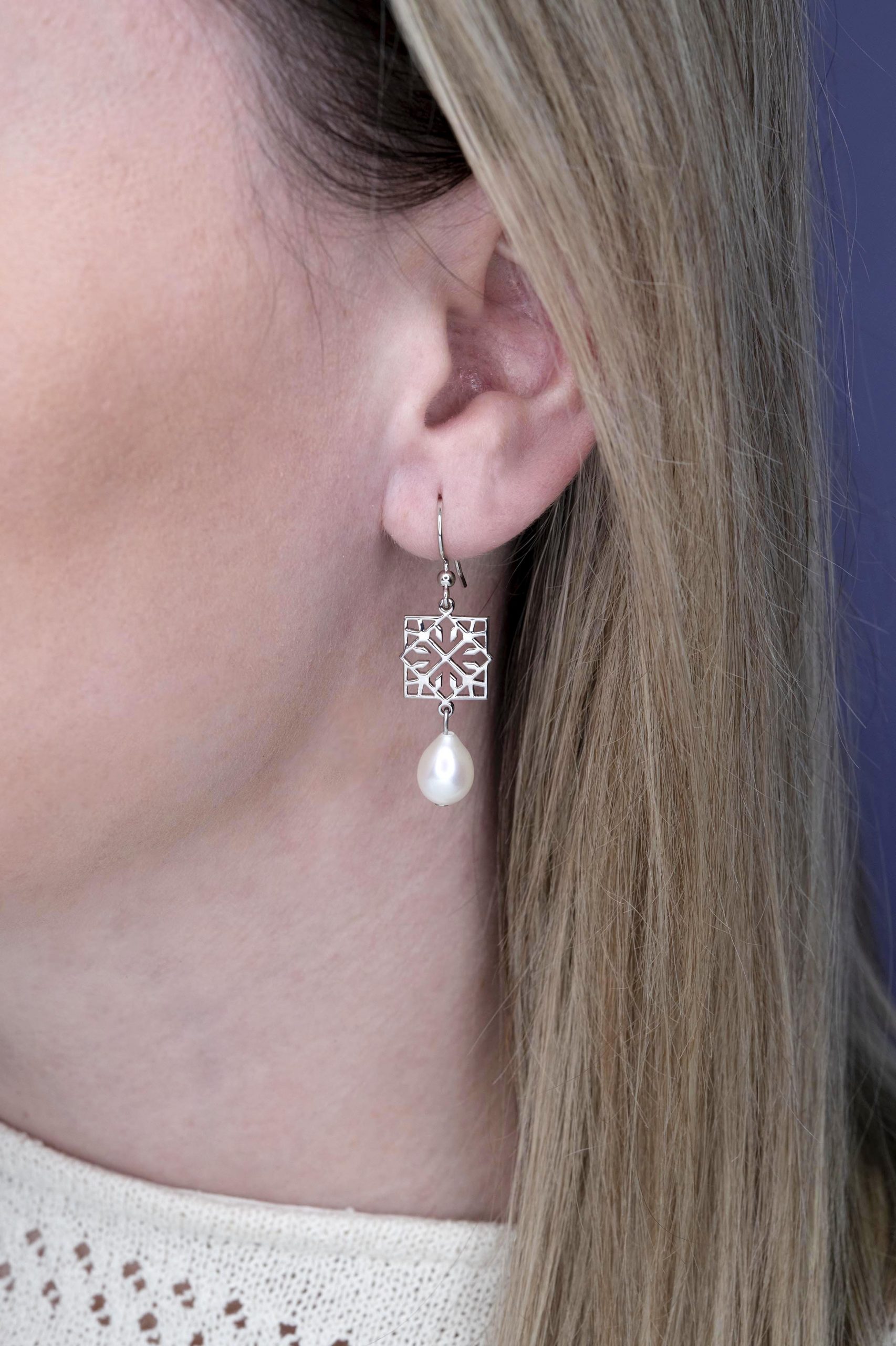 Náušnice  štvorec MINI - Pohorela 1 +perla slza - háčik