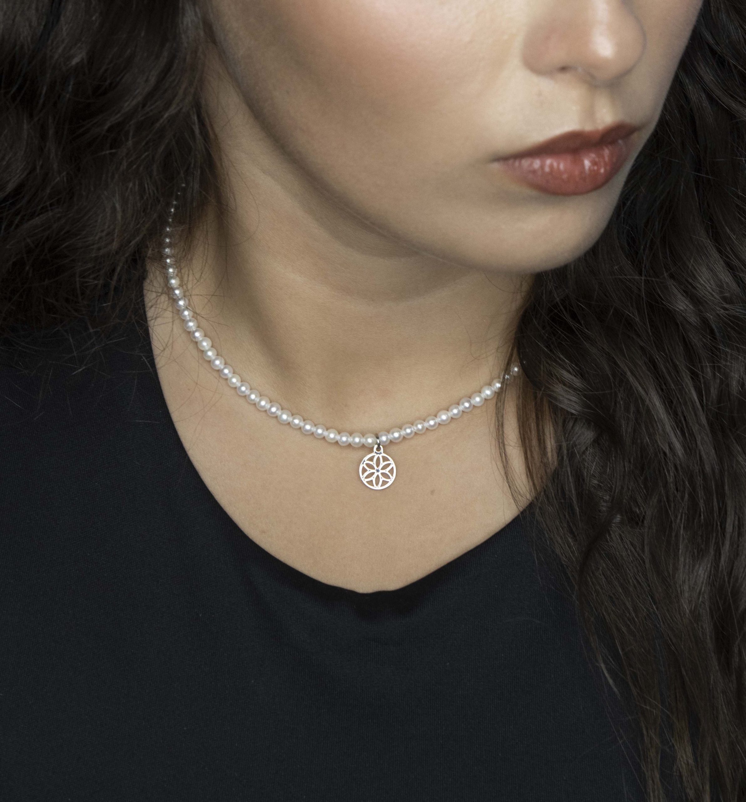 Náhrdelník - kvet života 3 MINI + biele sladkovodné perly