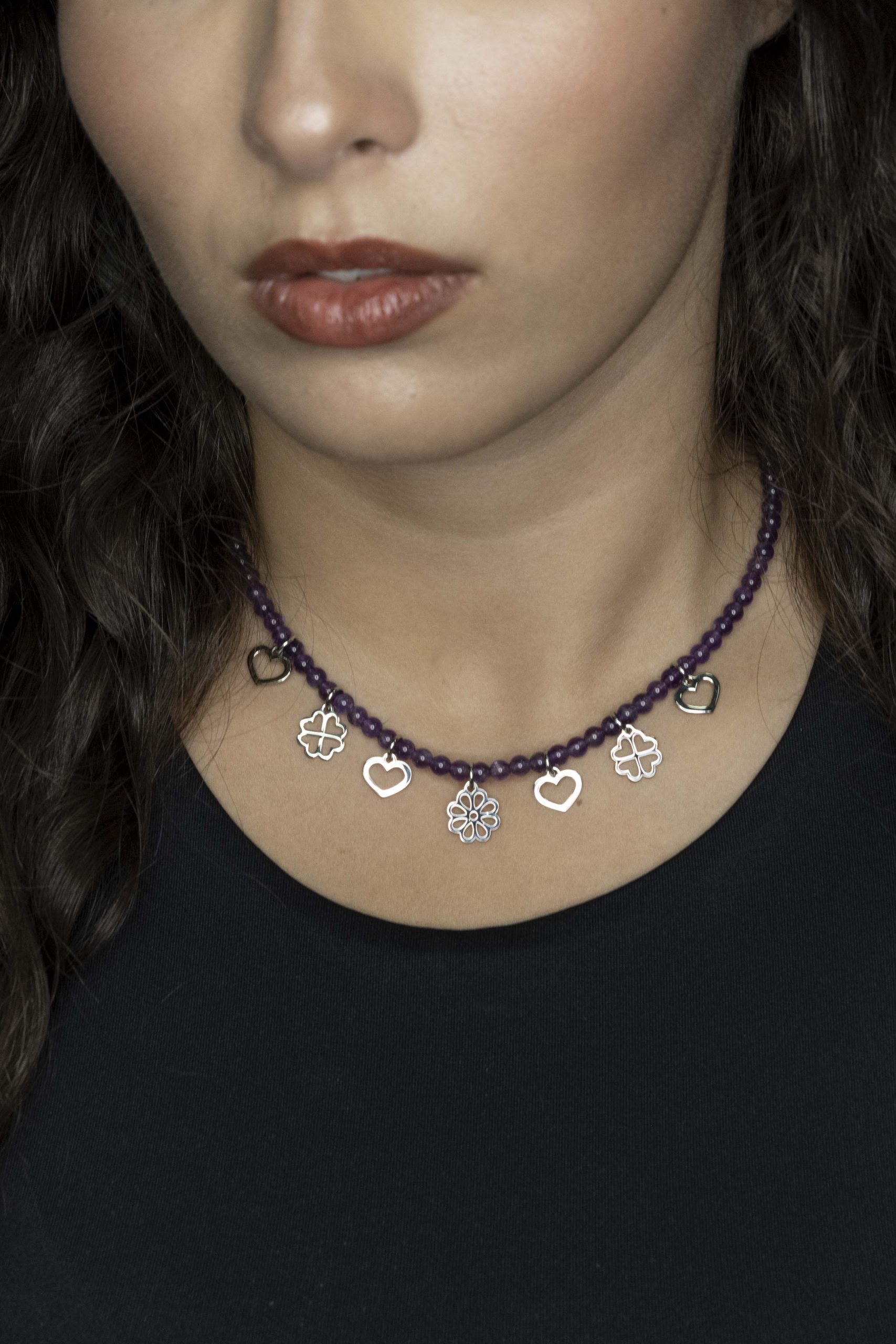 Náhrdelník - srdiečka &amp; kvietky Závadka + fialový ametyst