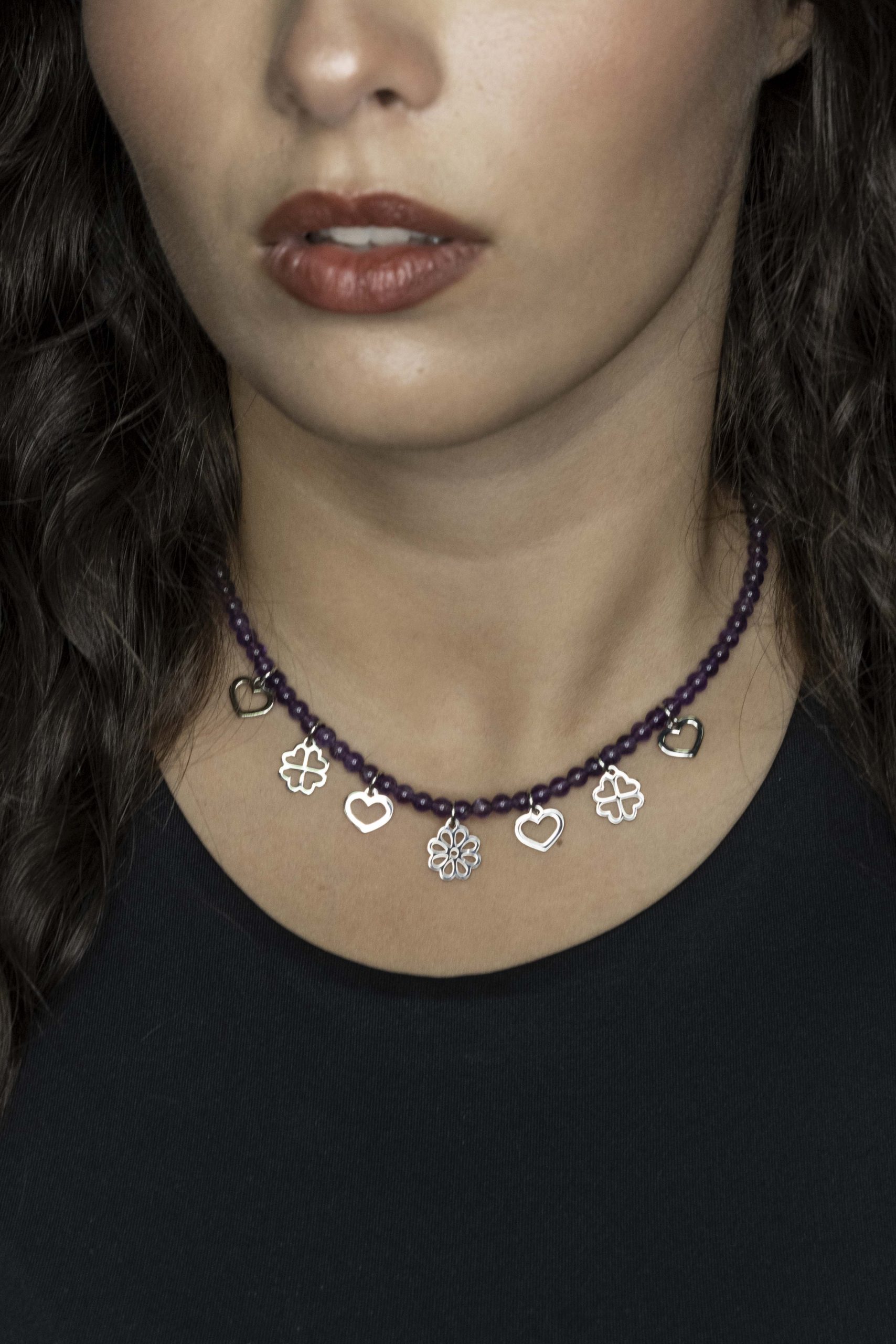 Náhrdelník - srdiečka &amp; kvietky Závadka + fialový ametyst