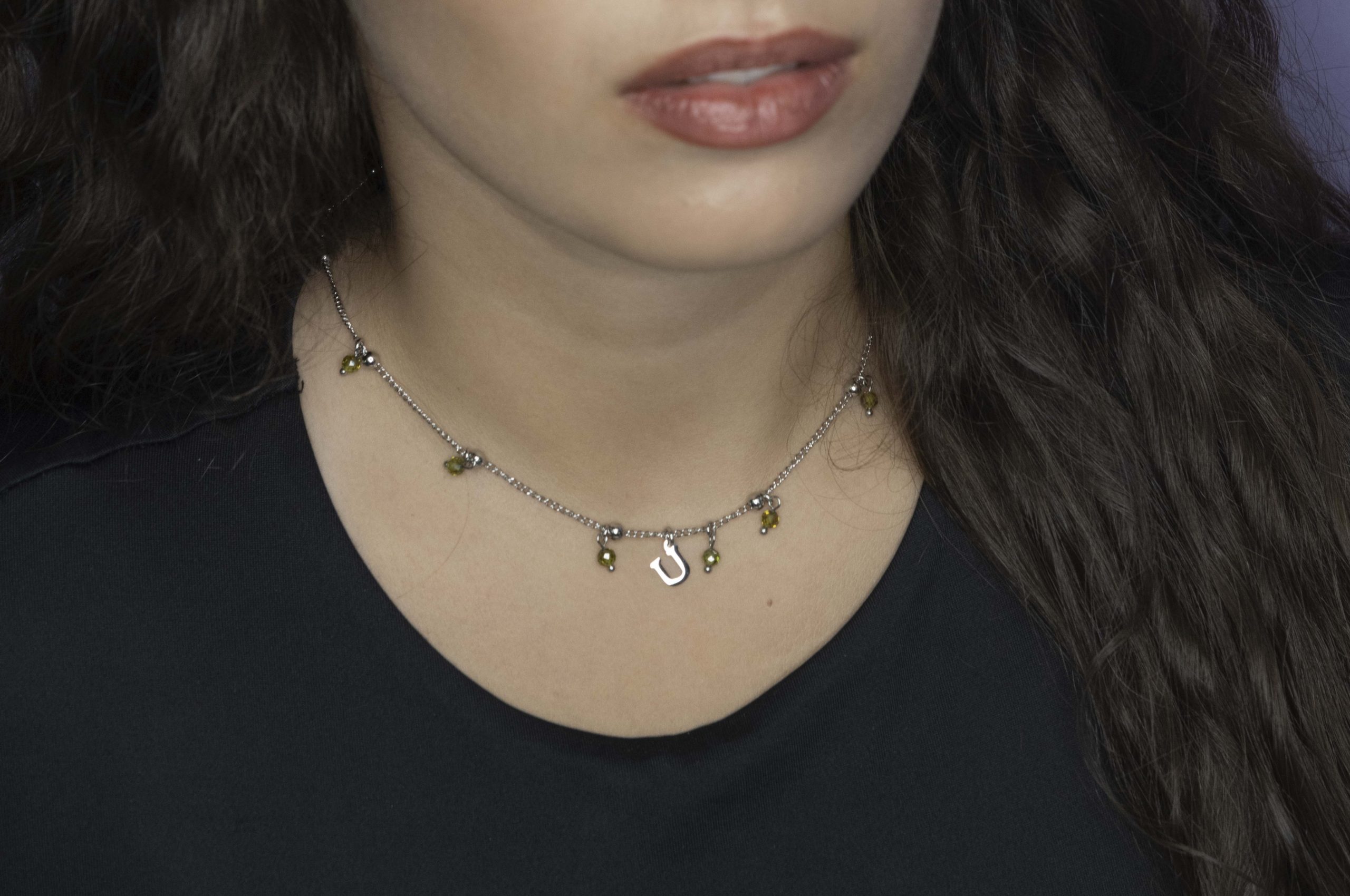 Prívesok abeceda 3 (rôzne písmená na výber) + zelený zirkón