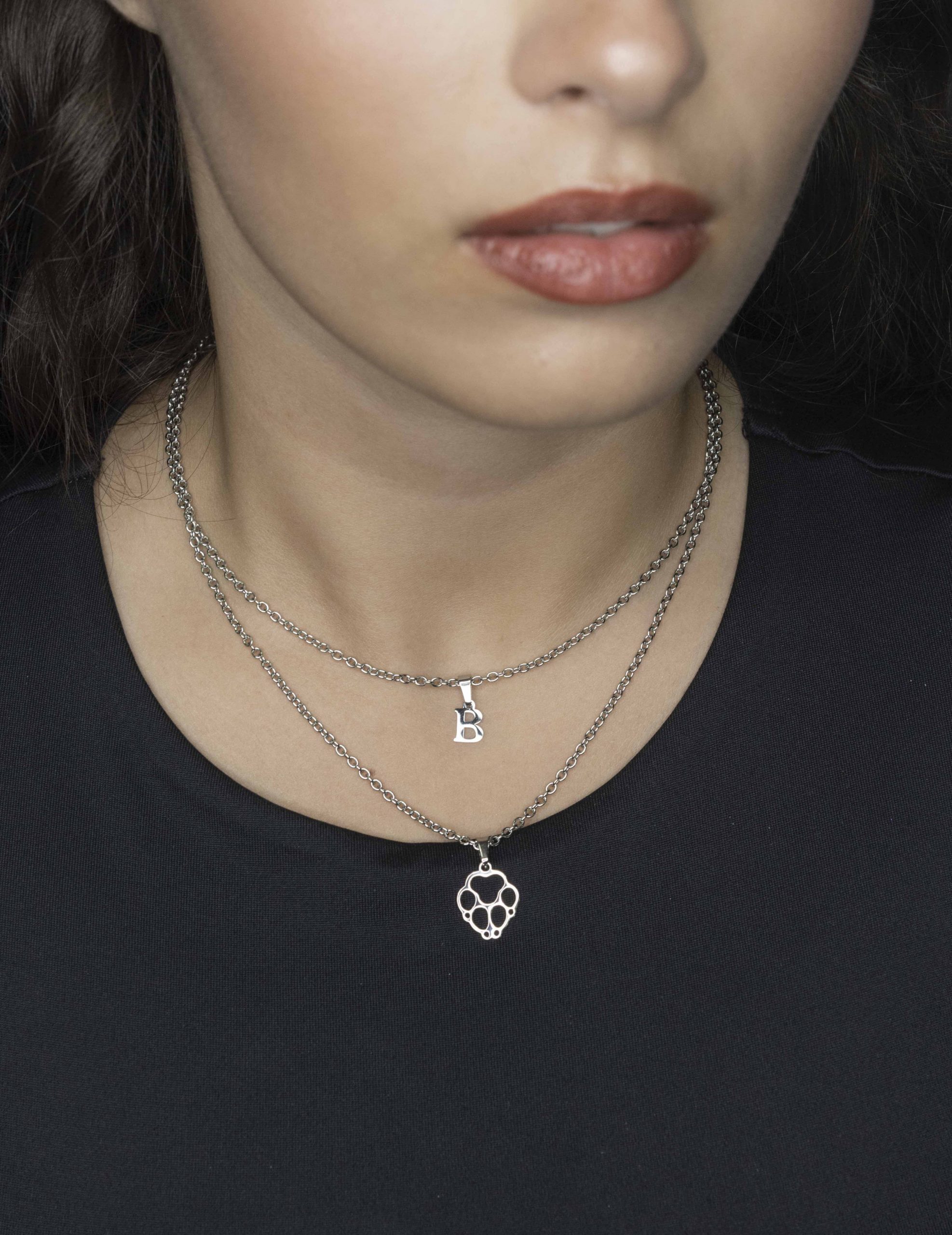 Dvojradový labka pes CAMI s písmenom (rôzne písmená na výber)