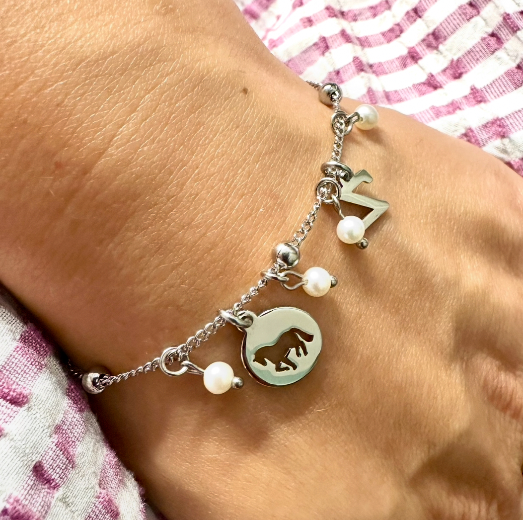 Náramok Abeceda – retiazka + sladkovodné perly - koník