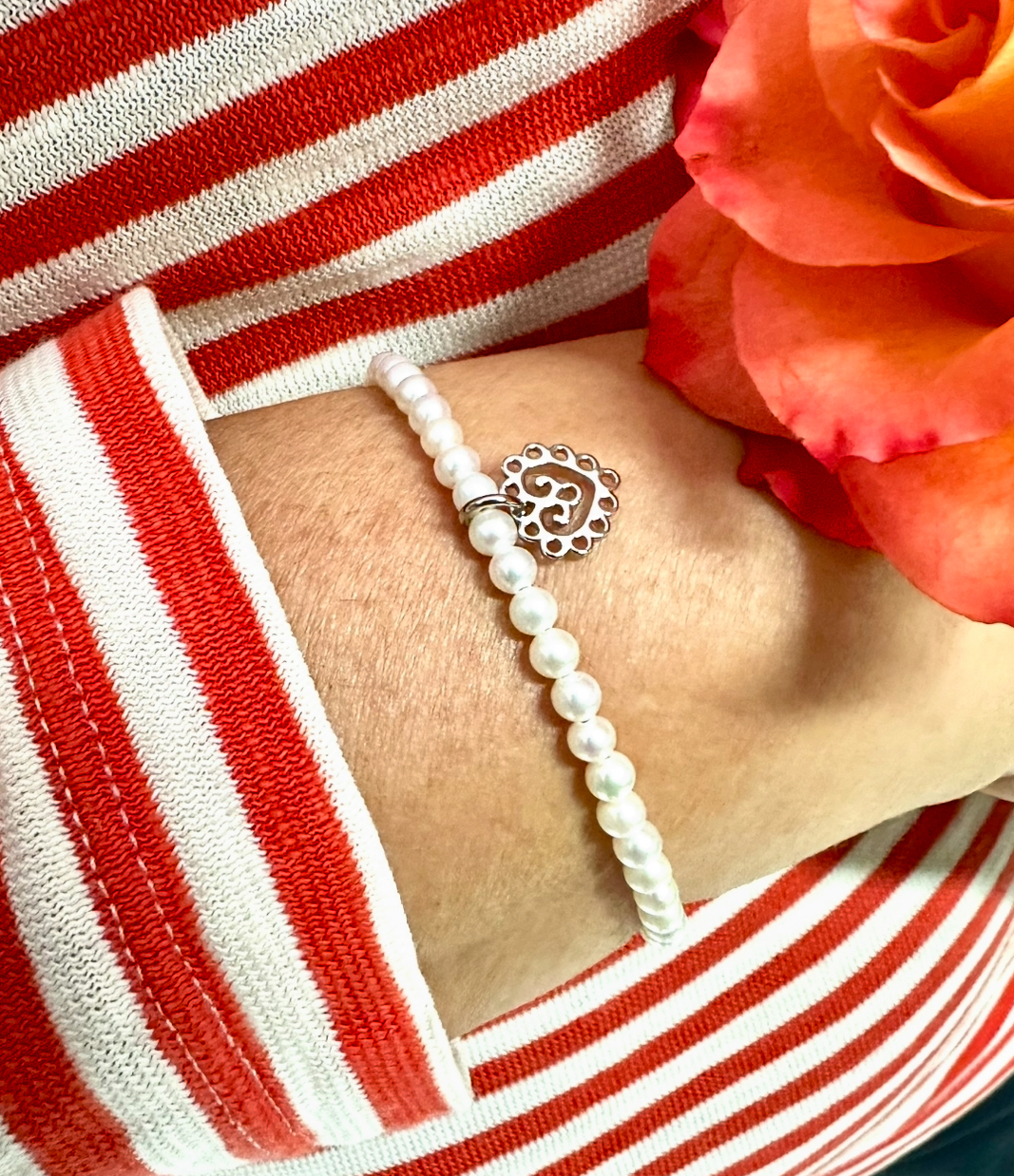 Náramok srdiečko MINI- retiazka- perly