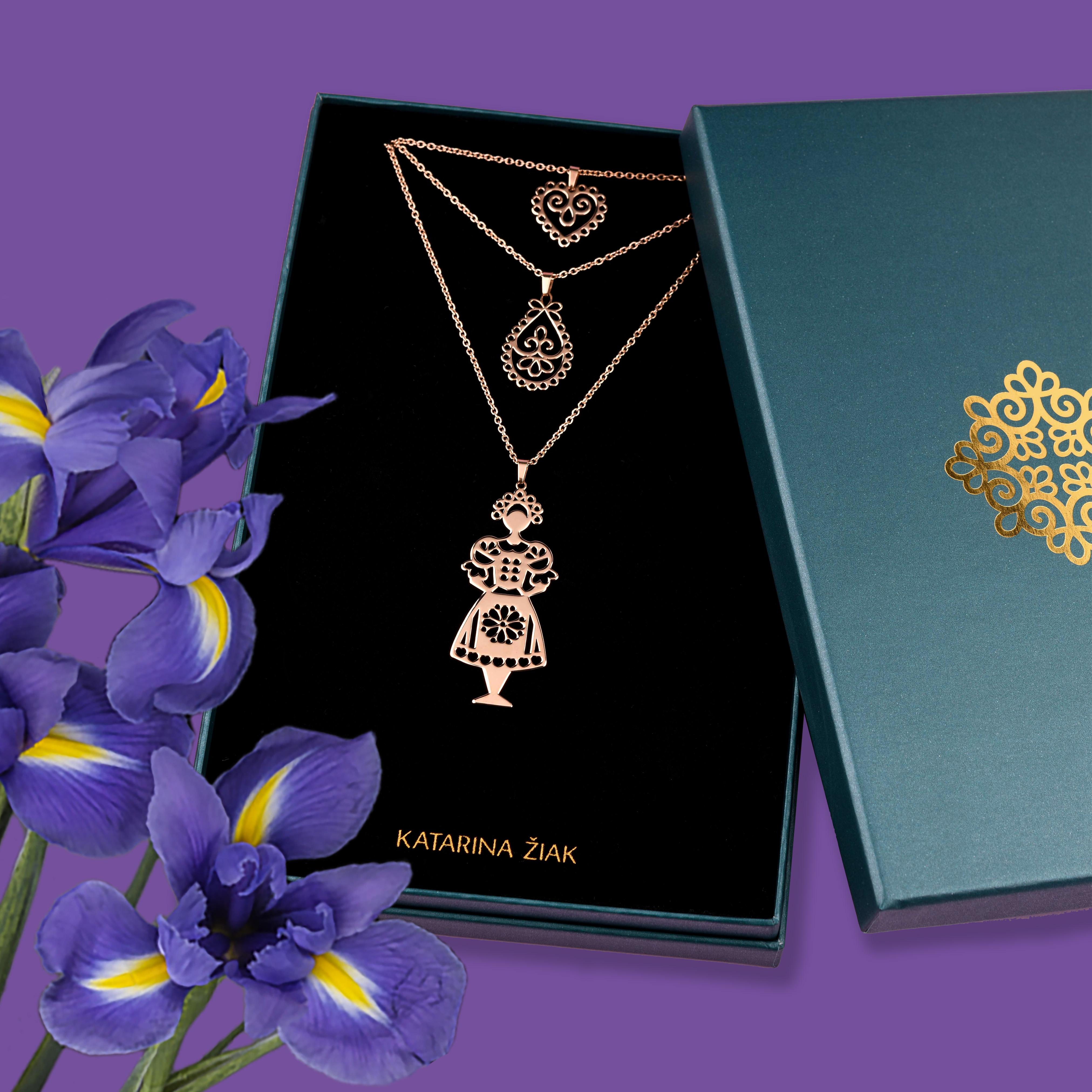 Trojradový náhrdelník Nevesta hôľ