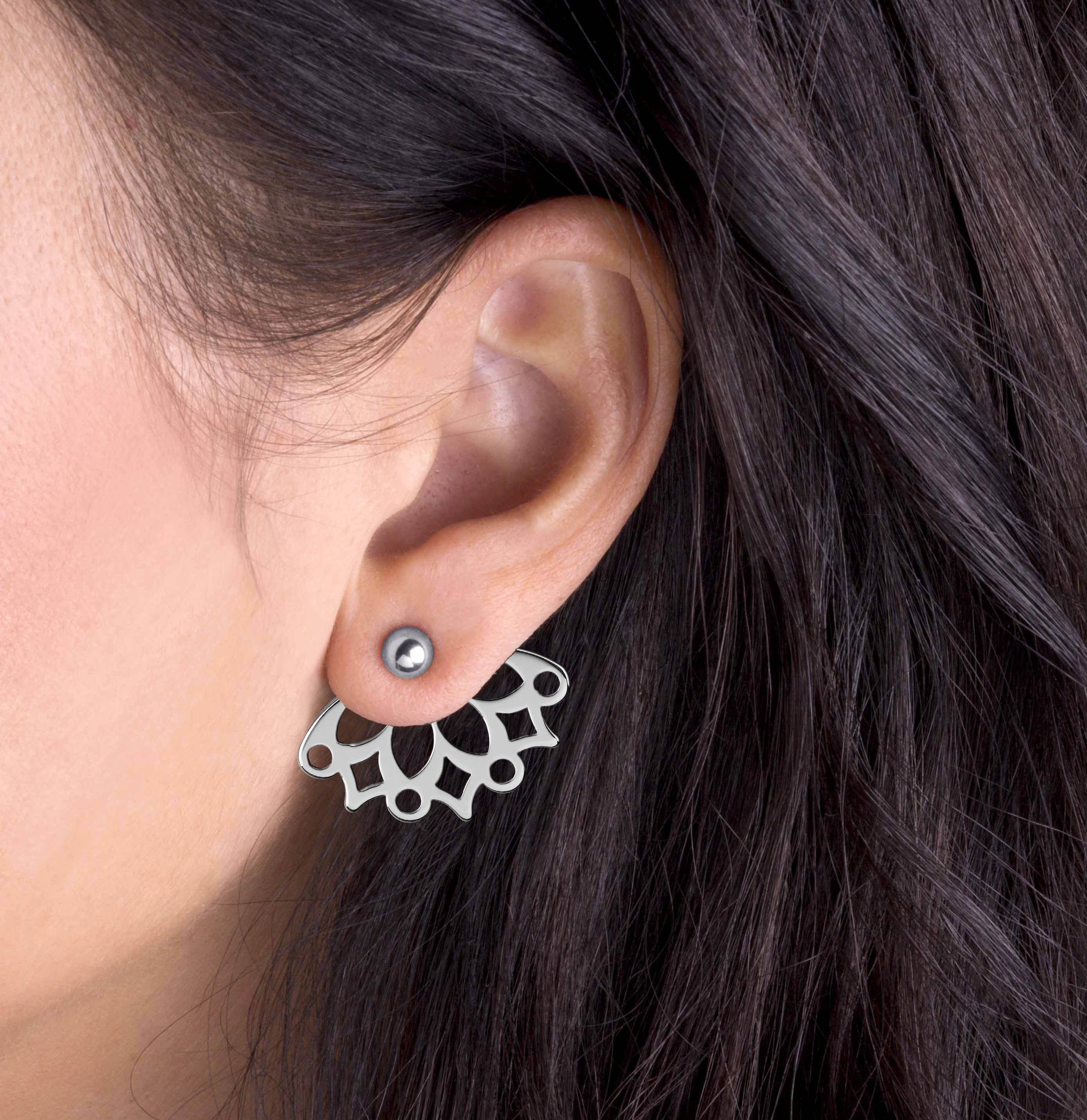 Záušnice Trakovice - malý vejárik 1