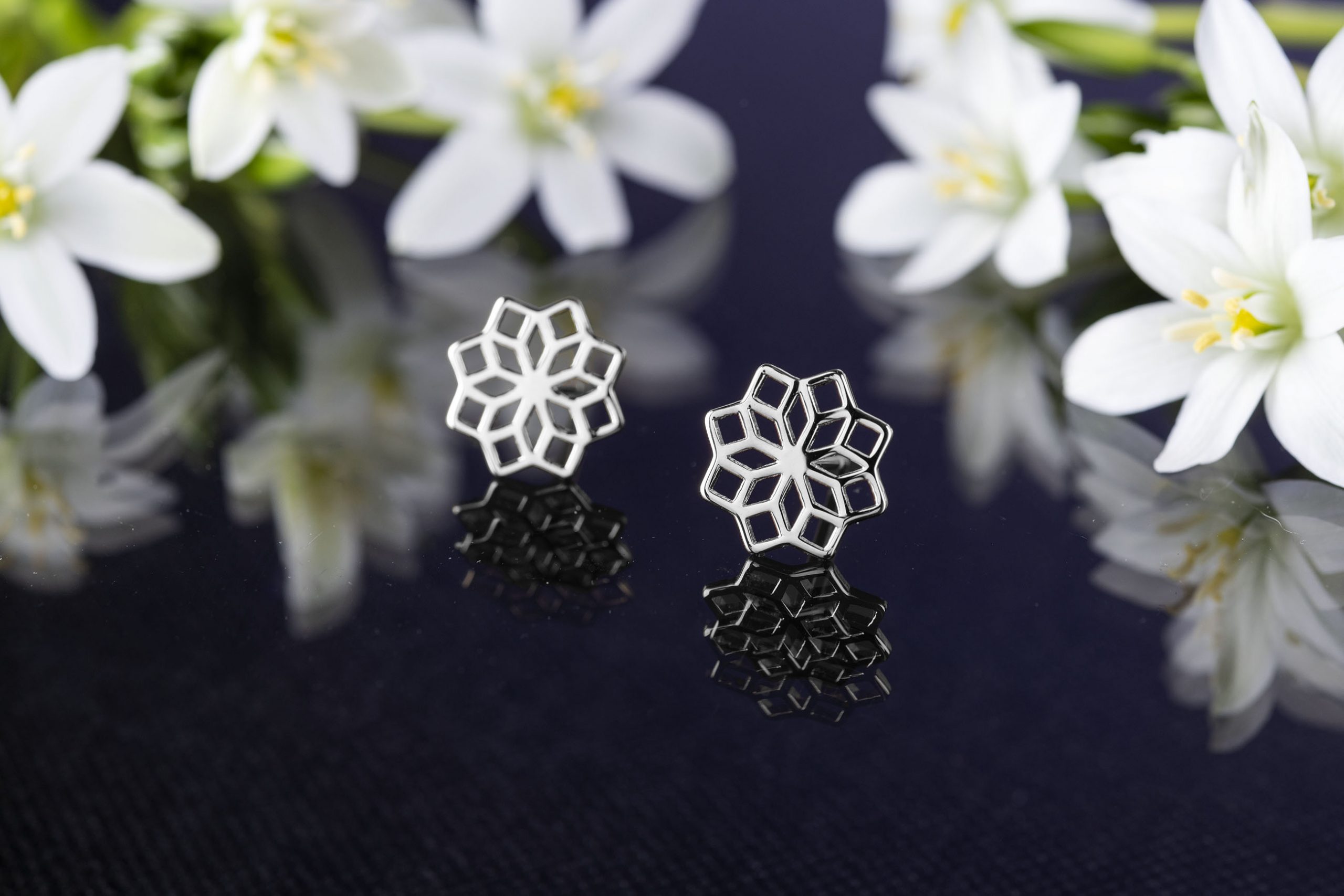 Napichovacie náušnice geometria - hviezda 2