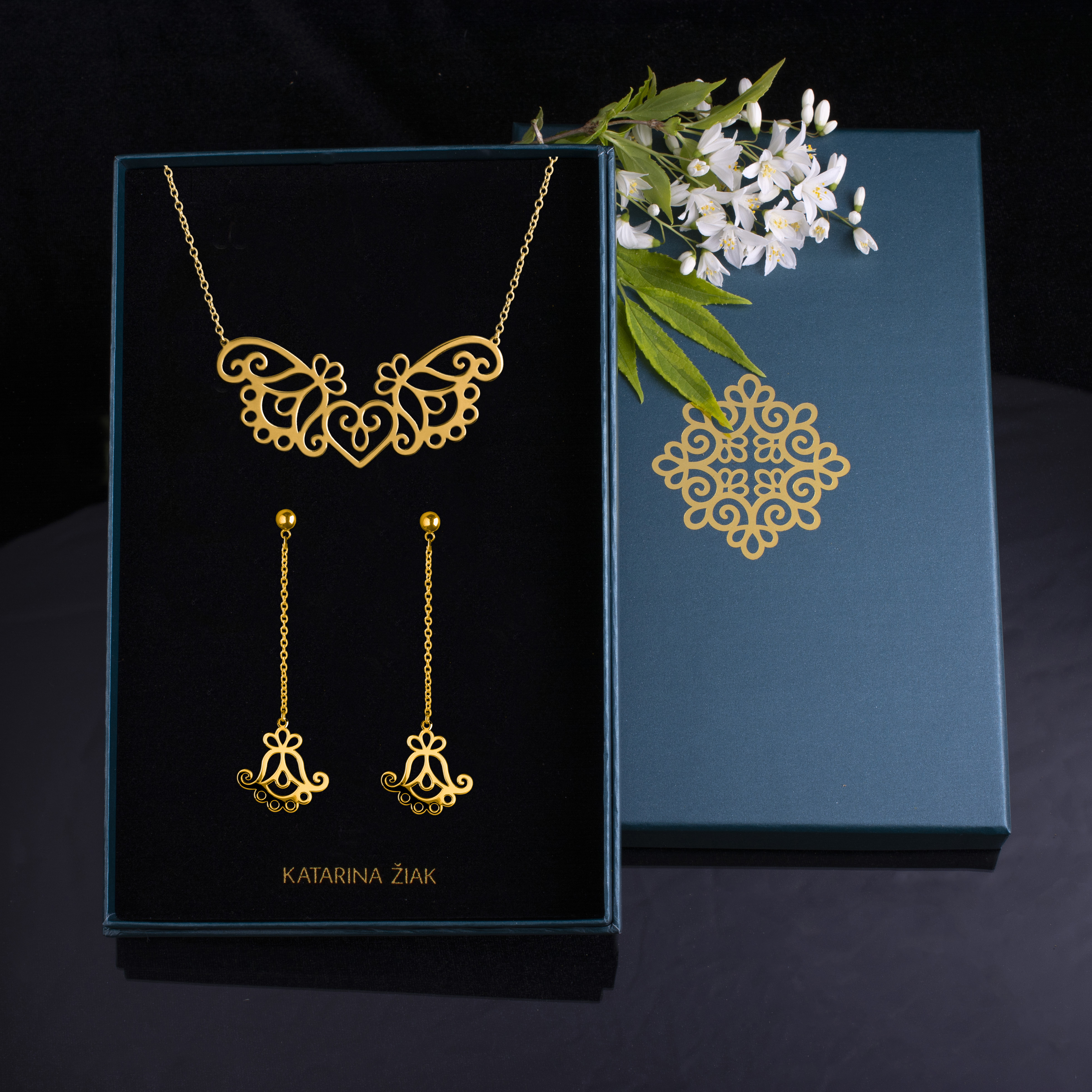 Náhrdelník zvončeky - oblúk