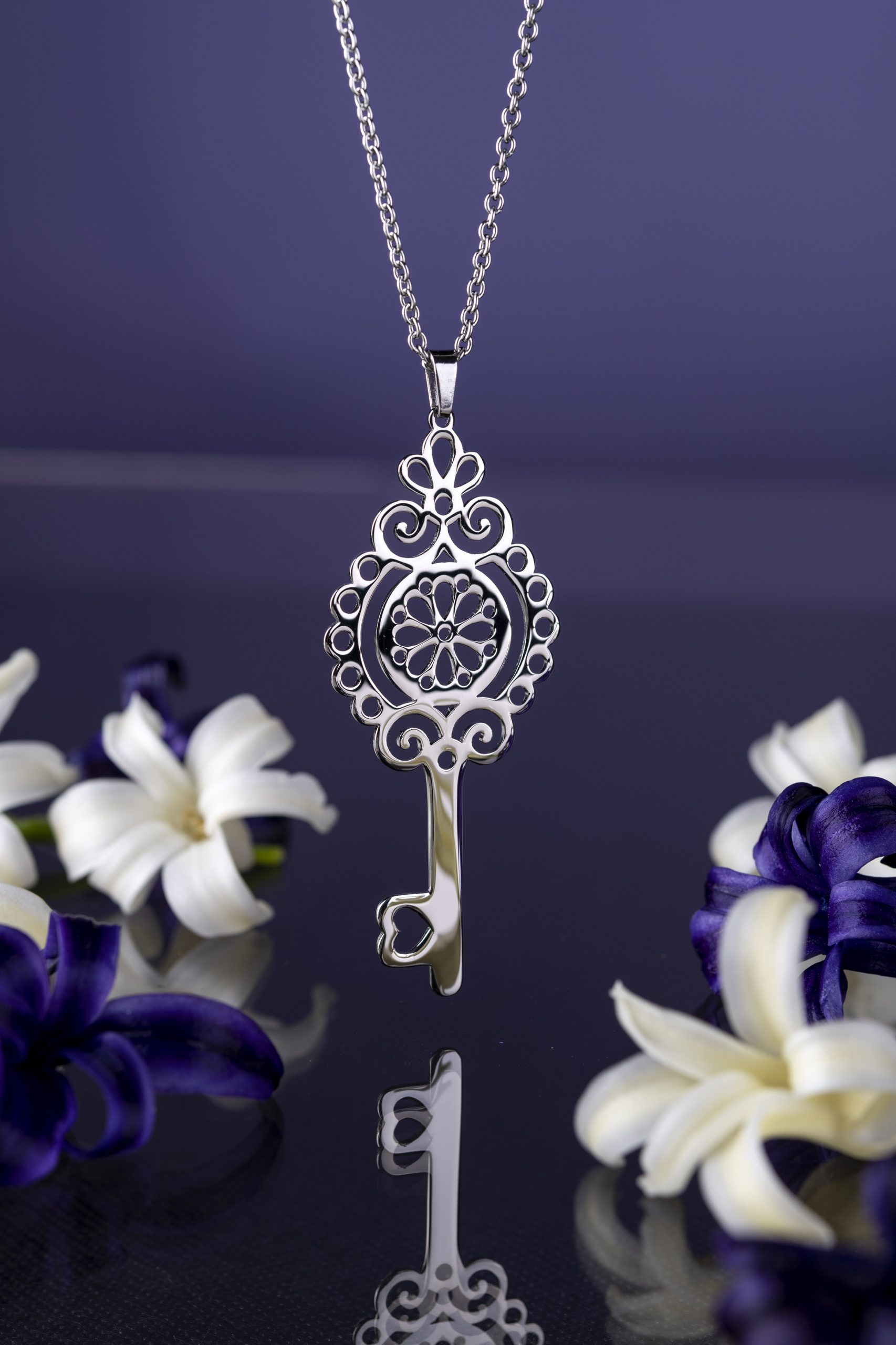 Prívesok kľúč čipka 1