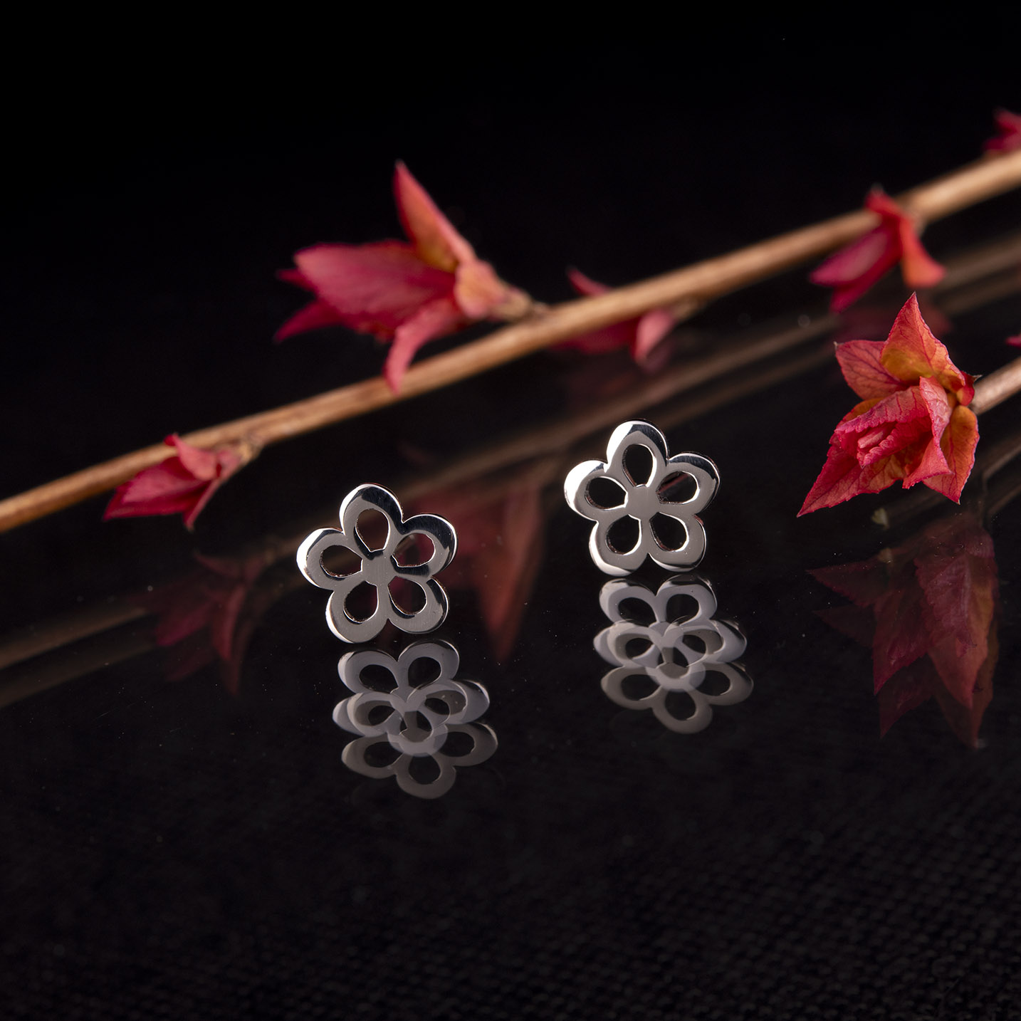 Napichovacie náušnice kvietok