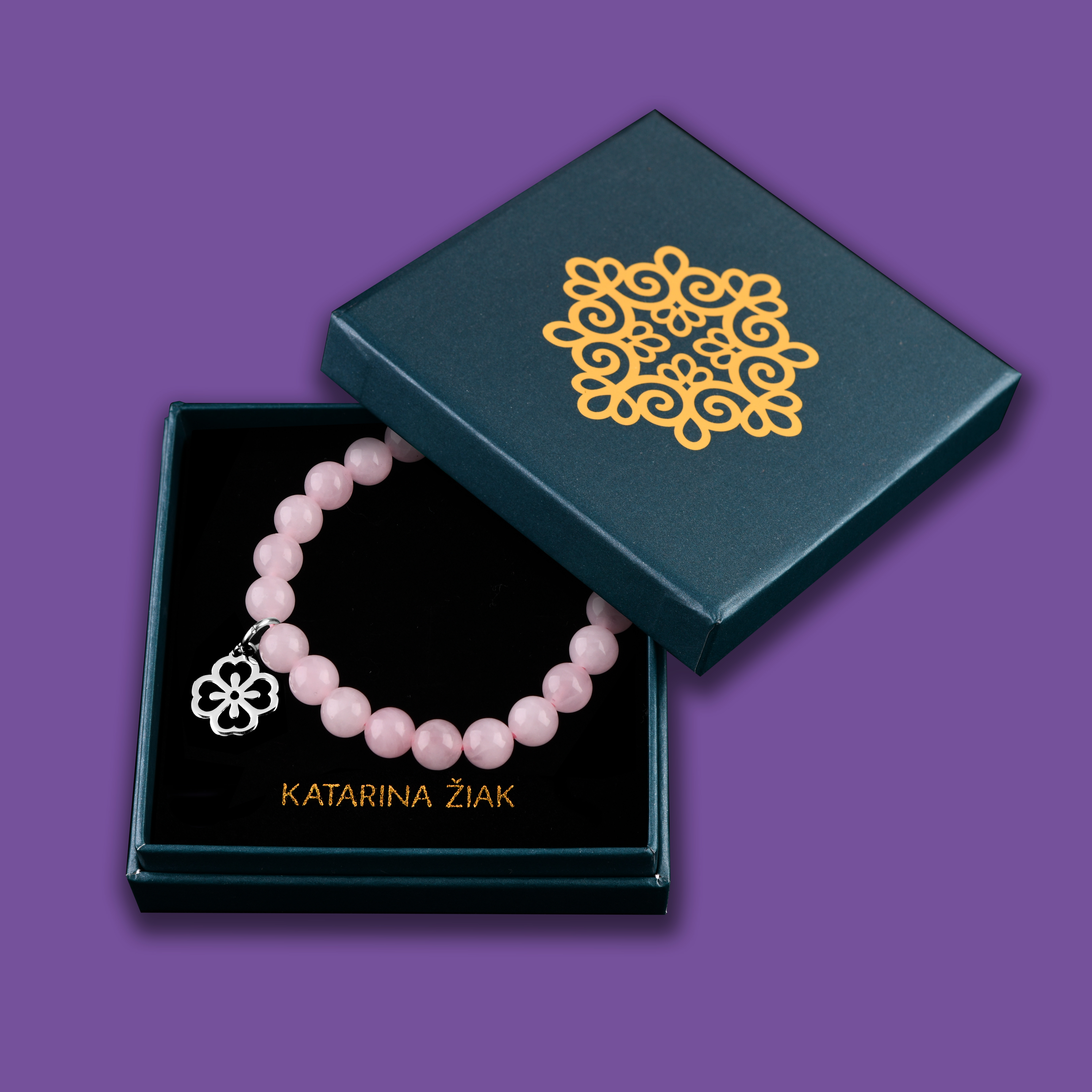 Náramok folk kvietok – nezábudka - rôzne kamene