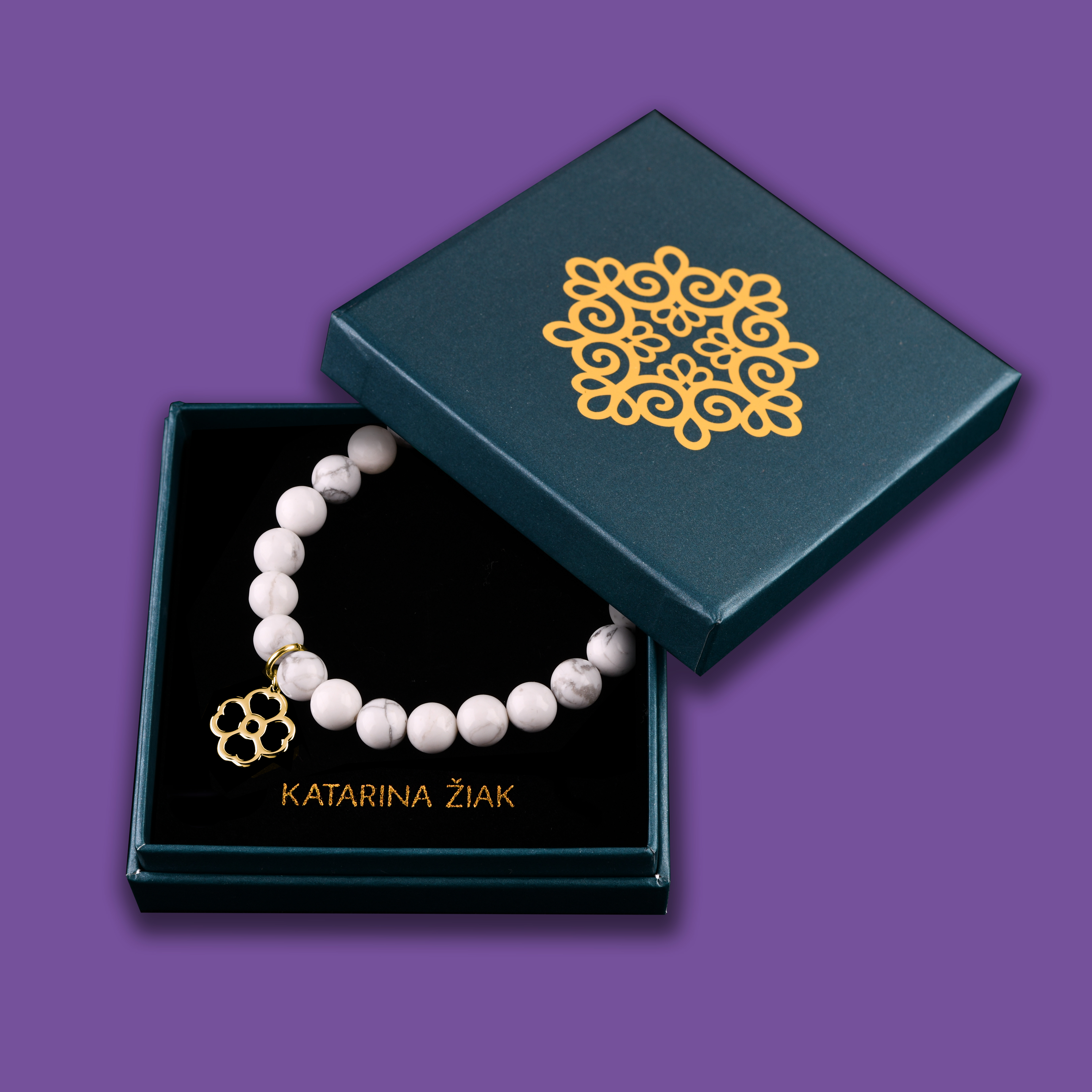 Náramok folk kvietok – klinček - rôzne kamene